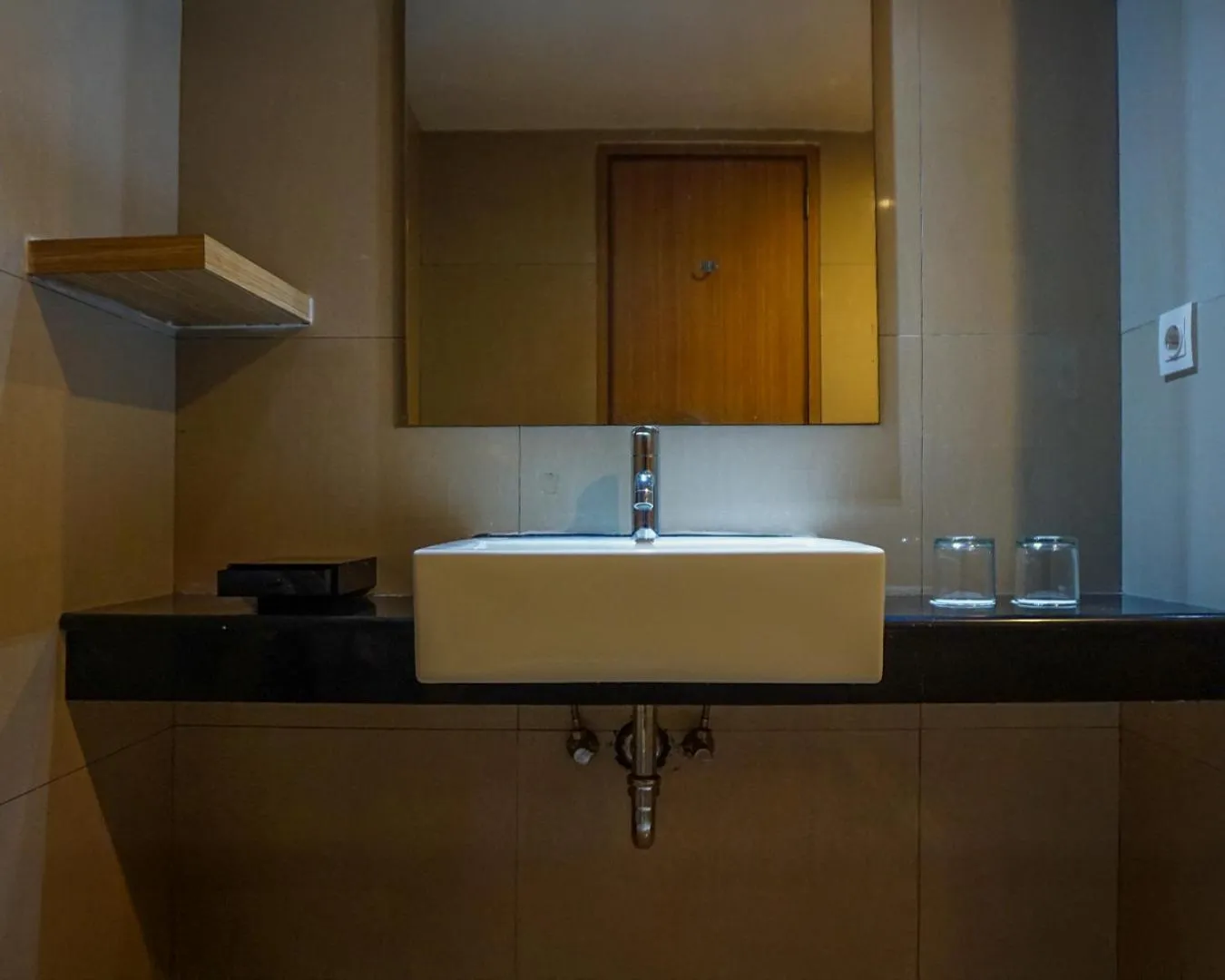 Bathroom in Hotel Dafam Pekanbaru