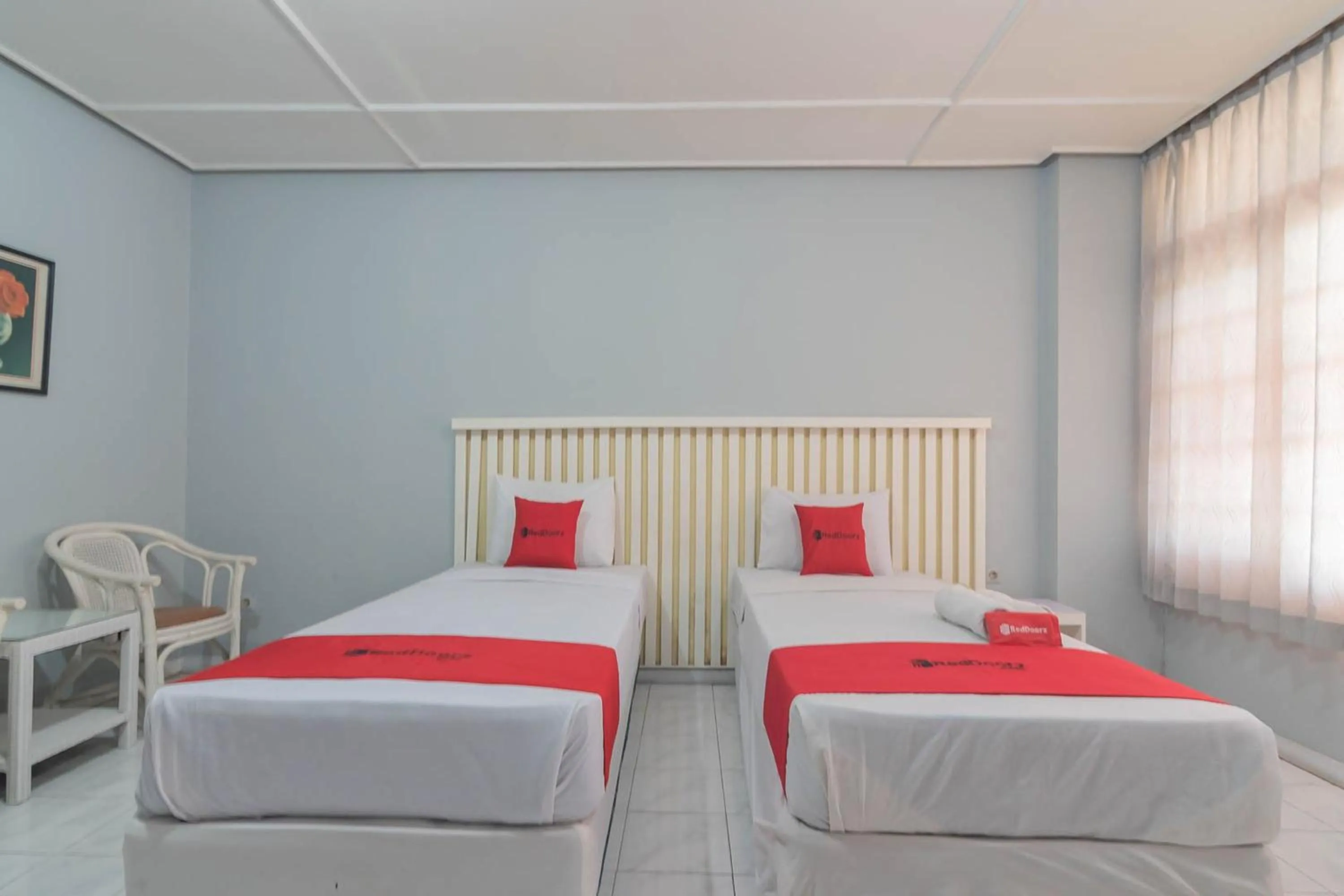 Bedroom, Bed in RedDoorz near Farm House 4