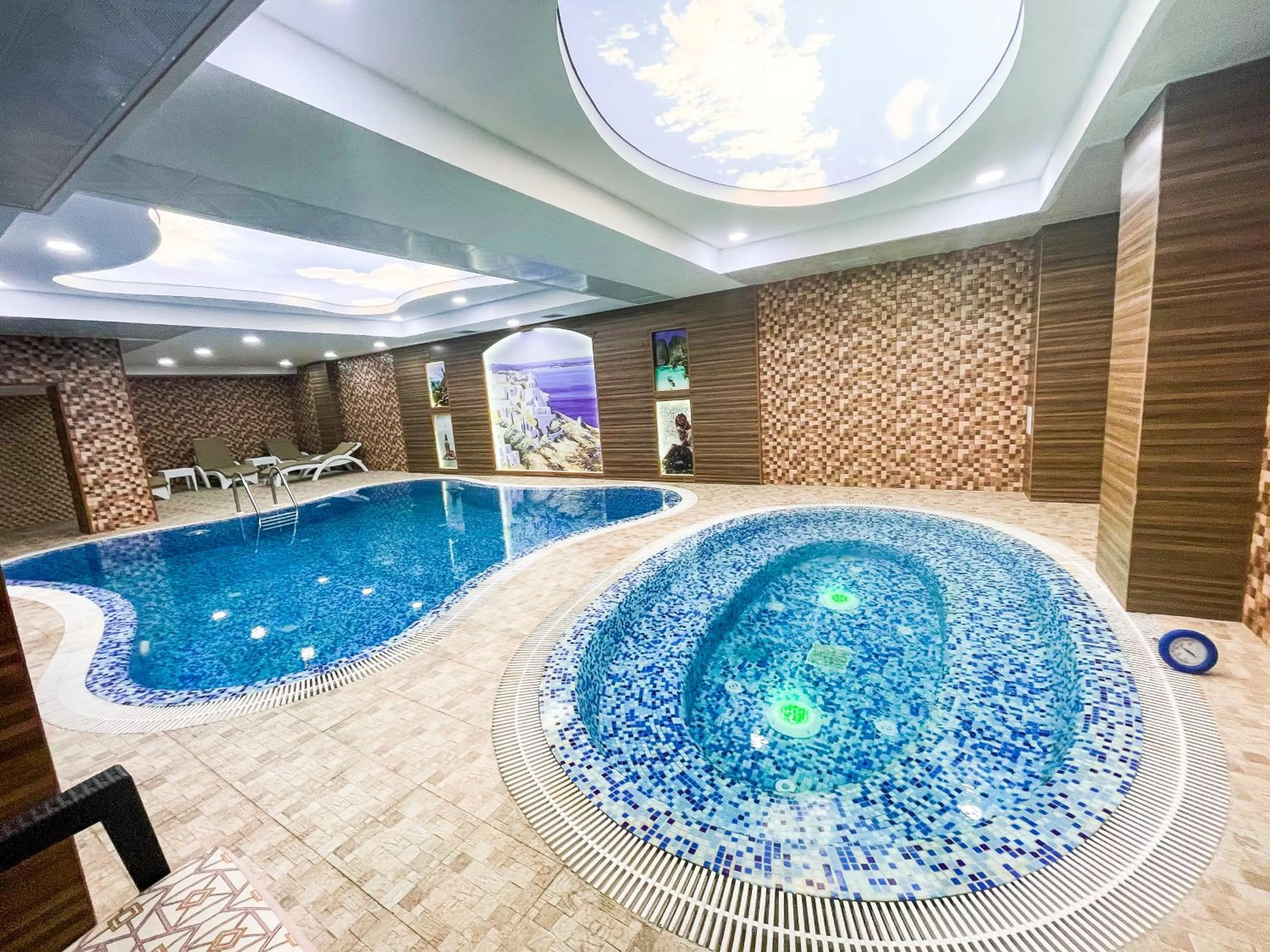 Pool view in Premier Palace Baku