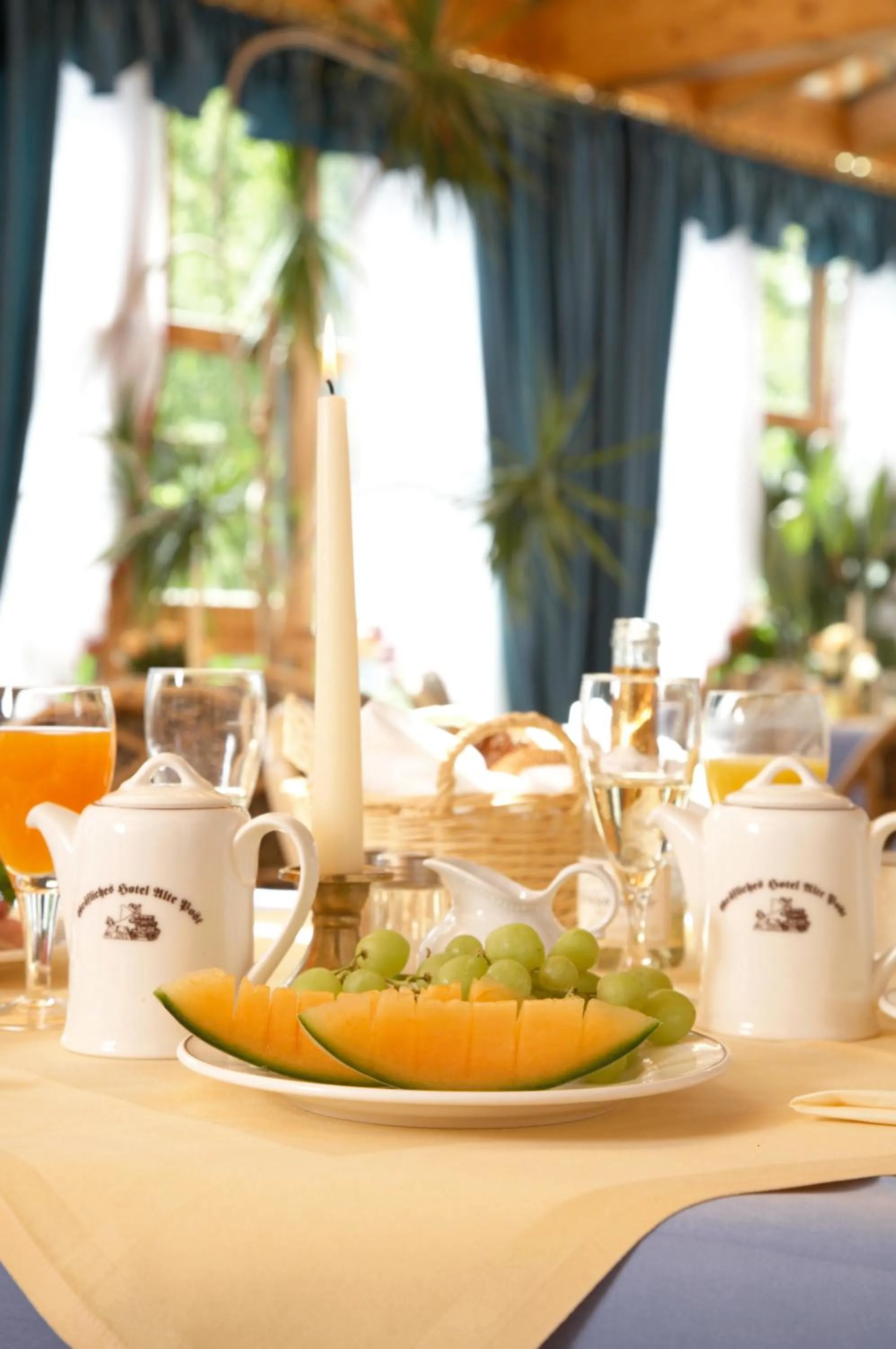 Food in Gräfliches Hotel Alte Post