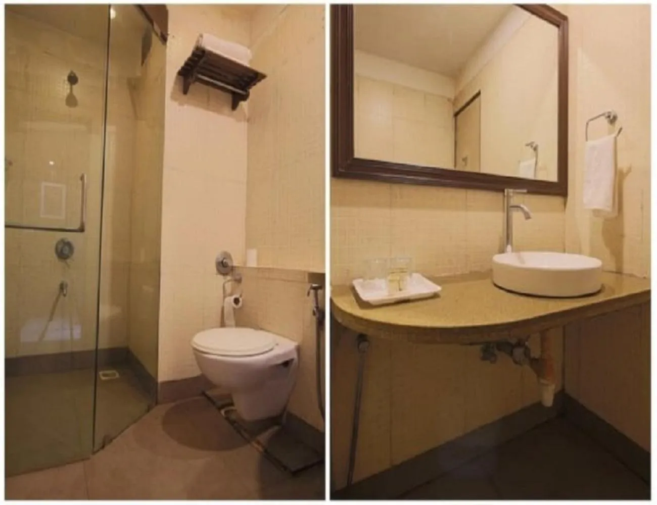 Bathroom in Tangerine Boutique Resort