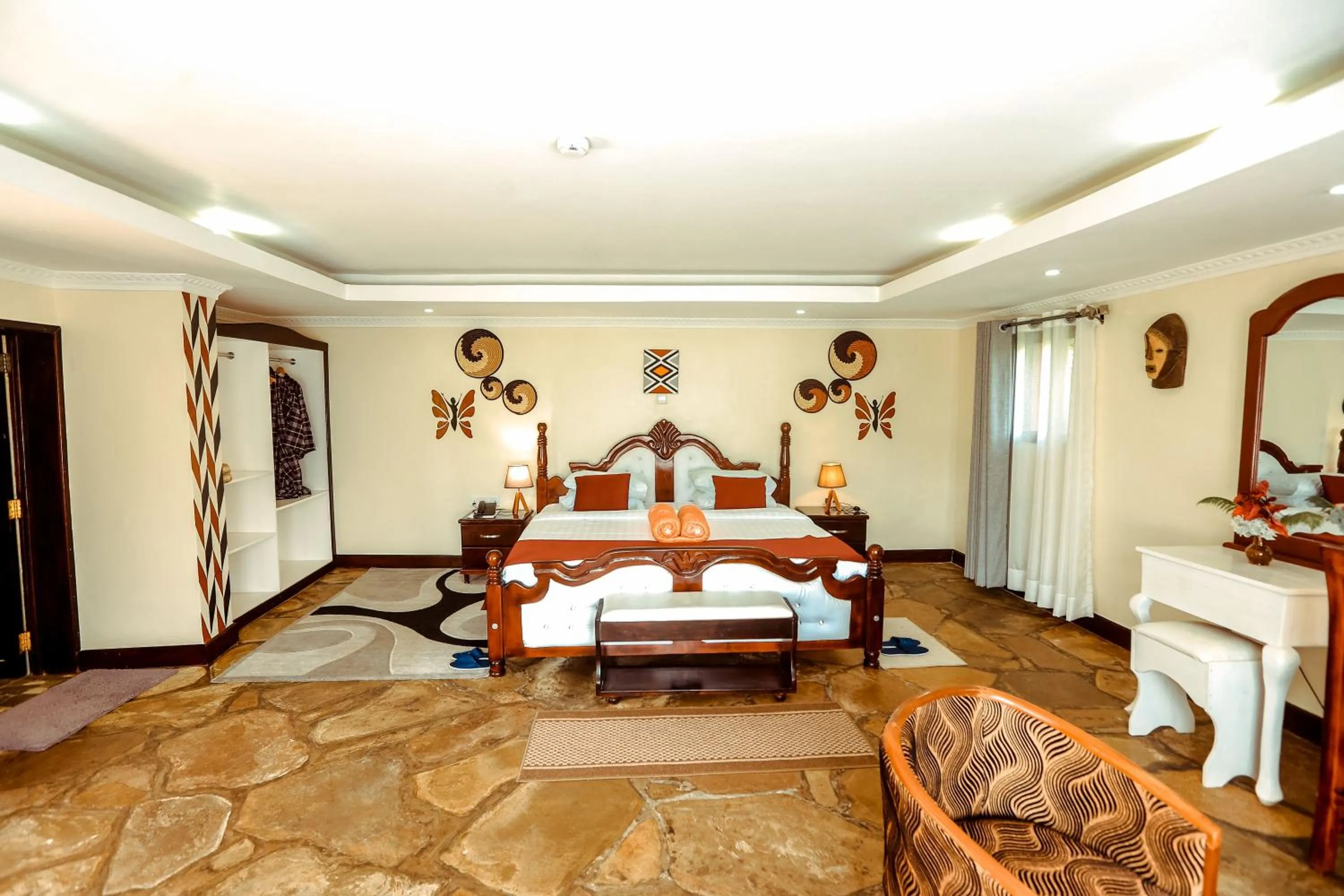 Bed in Ingagi Park View Lodge