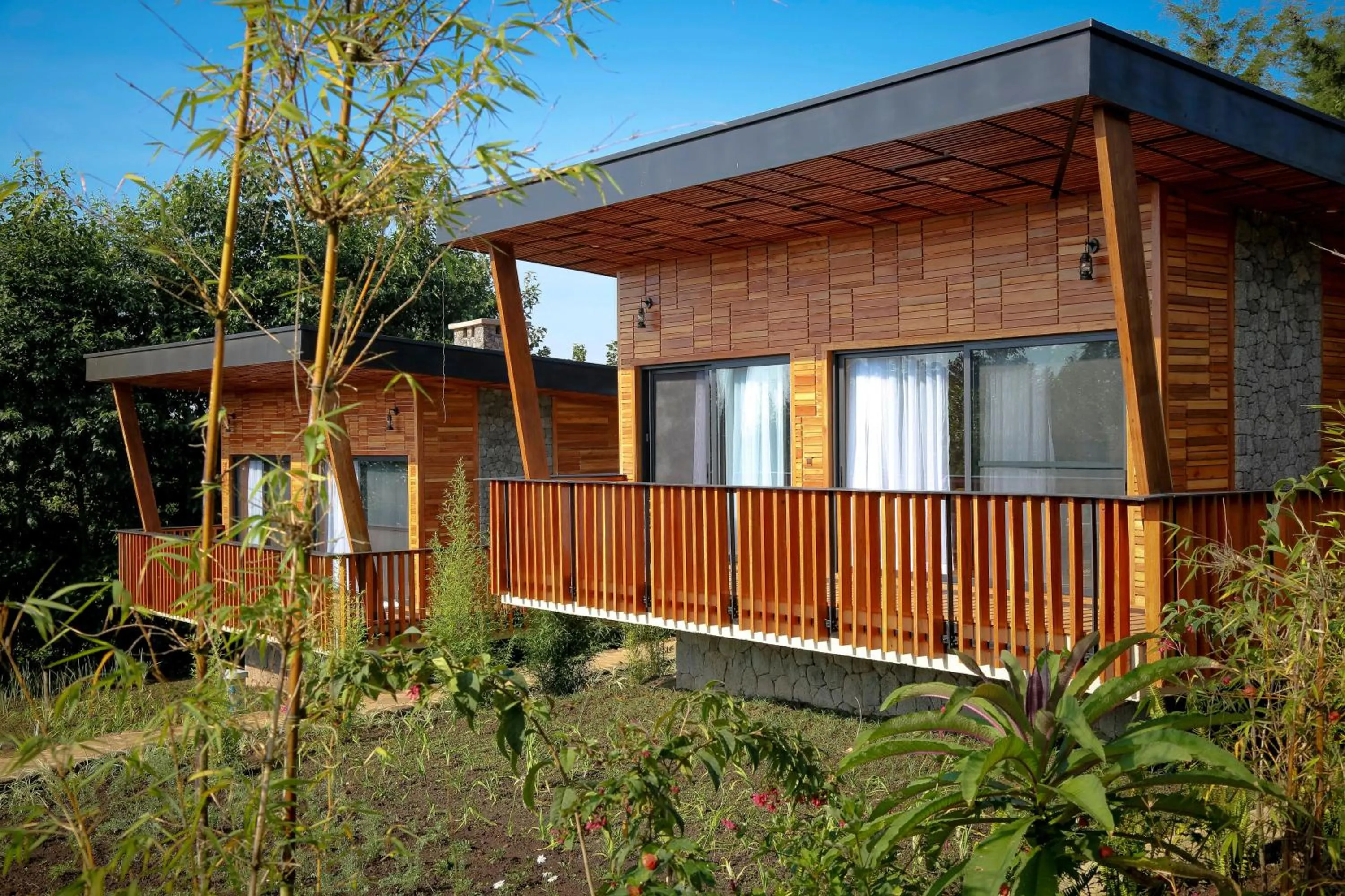 Ingagi Park View Lodge