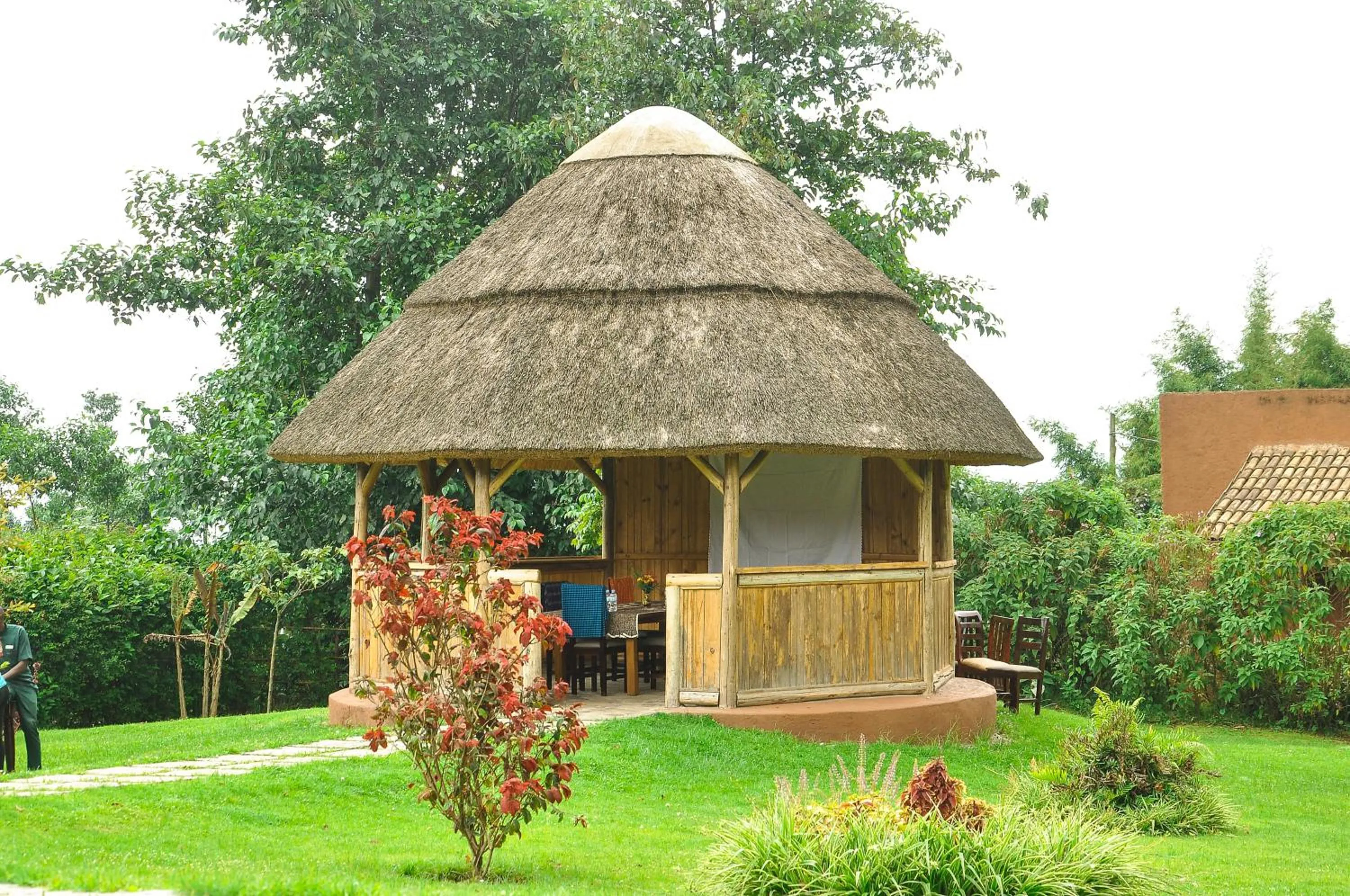 Ingagi Park View Lodge