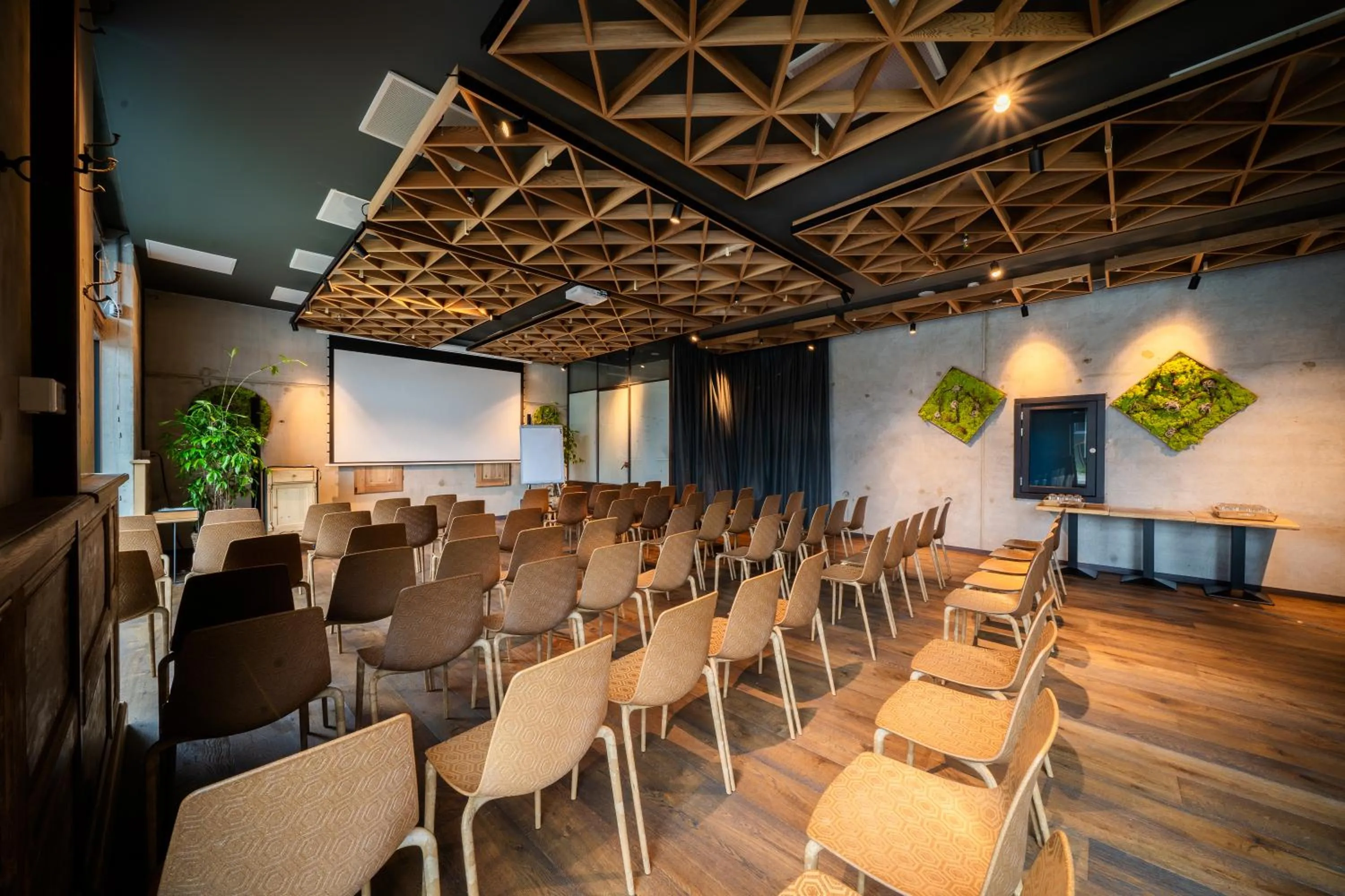 Meeting/conference room in Four Elements Hotel