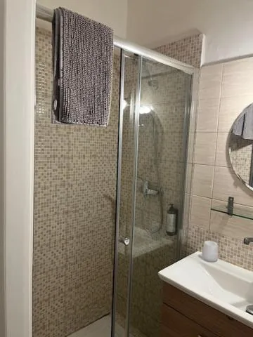 Shower in B&B Le Comari Salentine