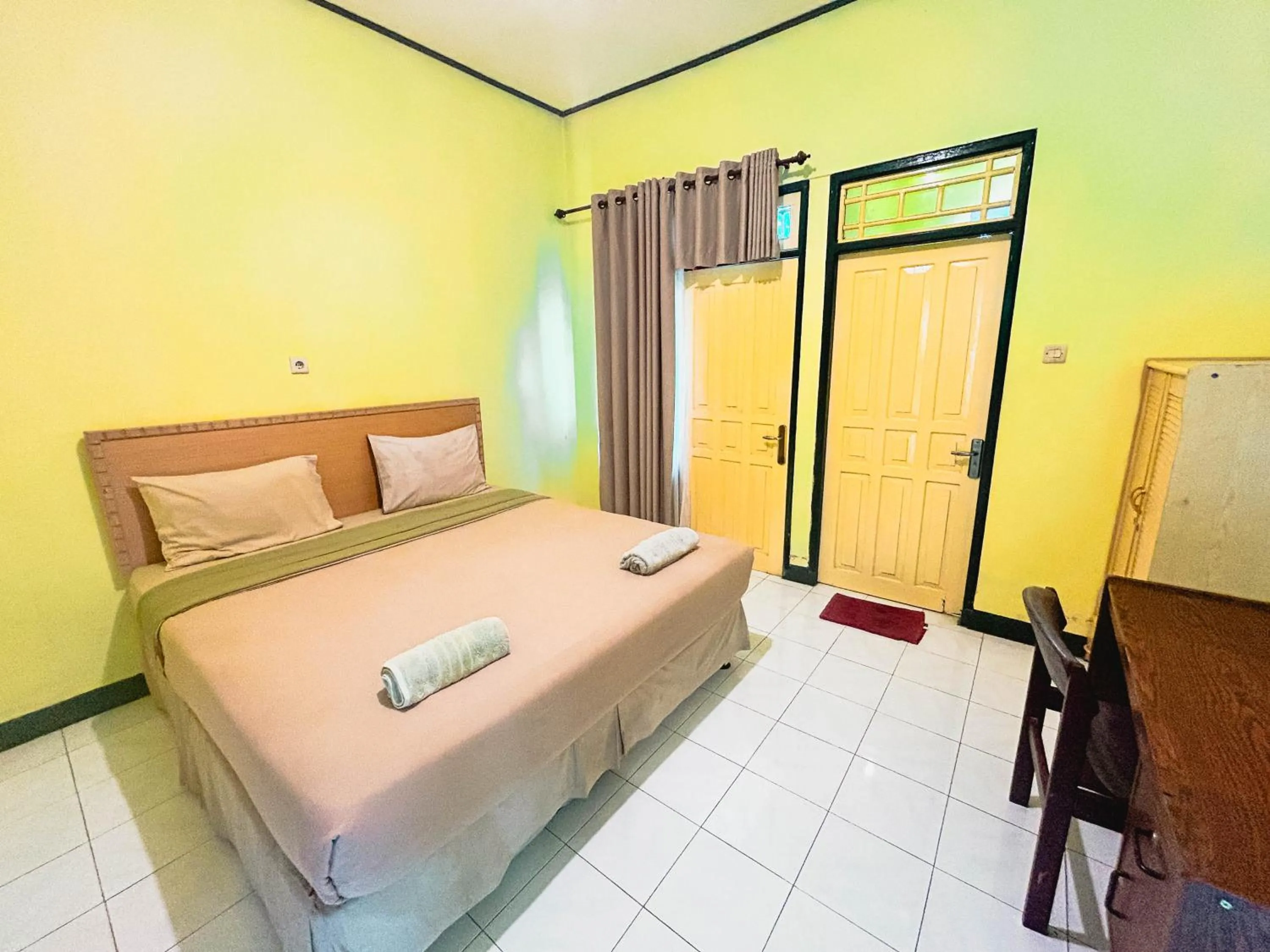 Bed in Lembah Rinjani Villa & Resto Syariah by ecommerceloka