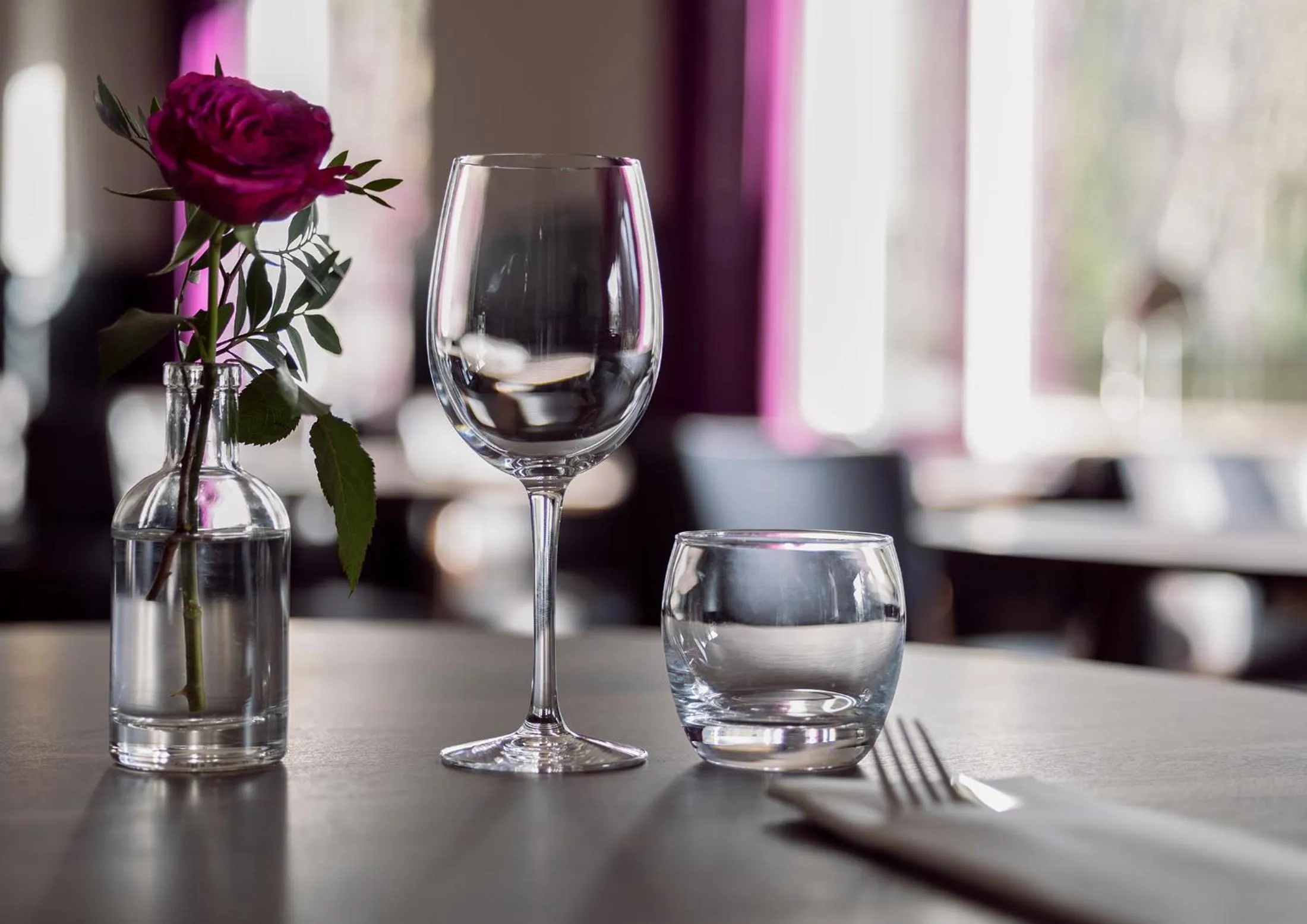 Restaurant/places to eat in Loch Leven Hotel & Distillery