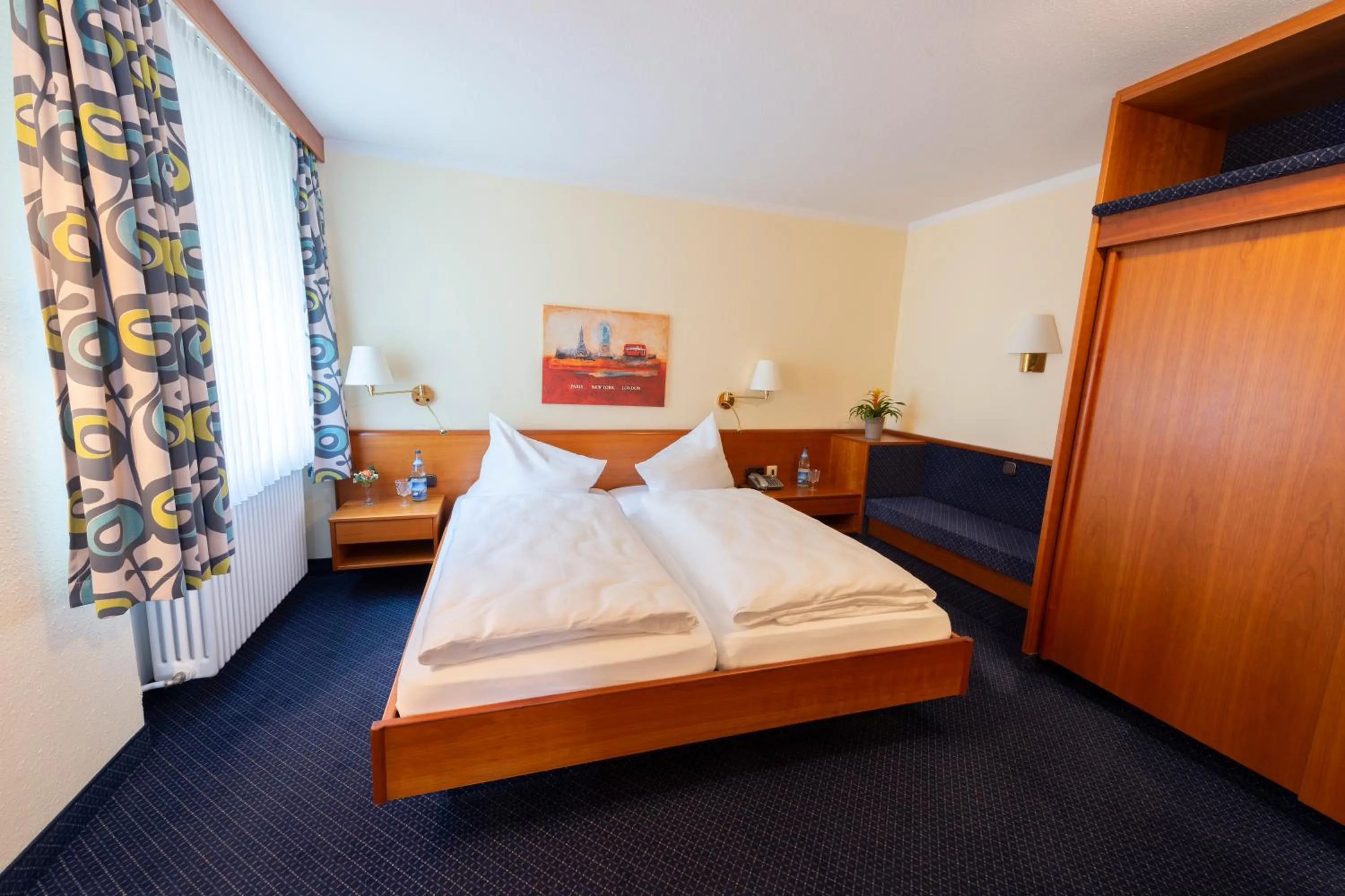 Bedroom, Bed in Hotel Cebulj