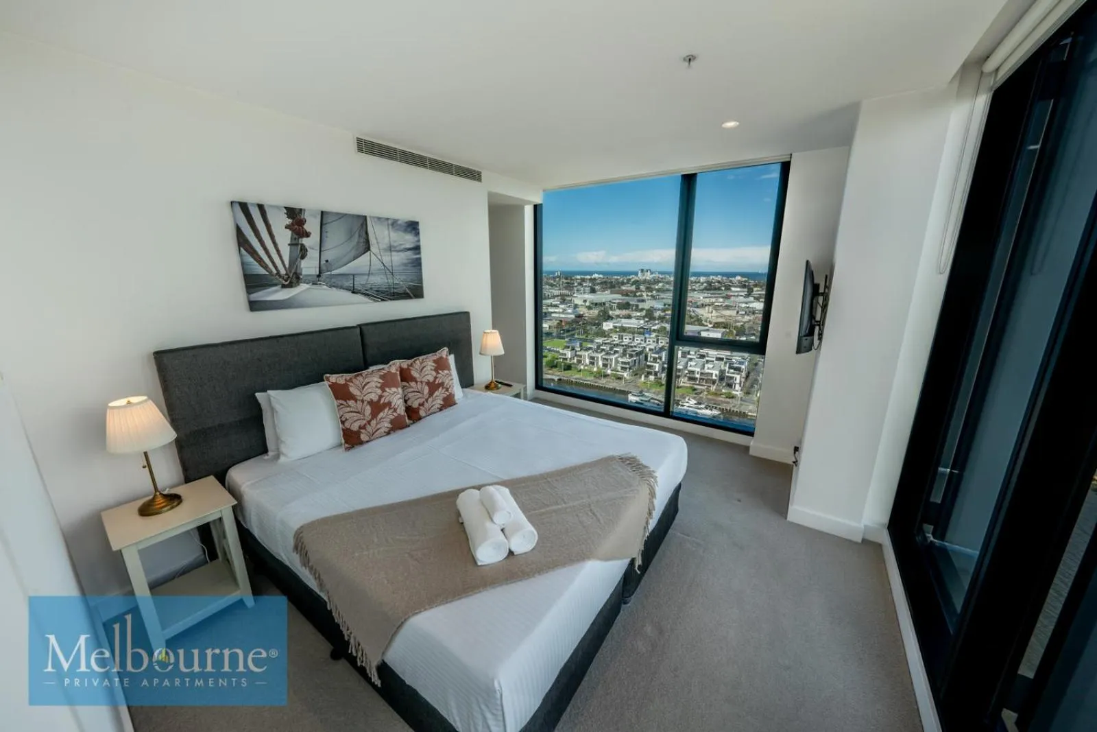 Bedroom, Bed in Melbourne Private Apartments - Collins Wharf Waterfront, Docklands