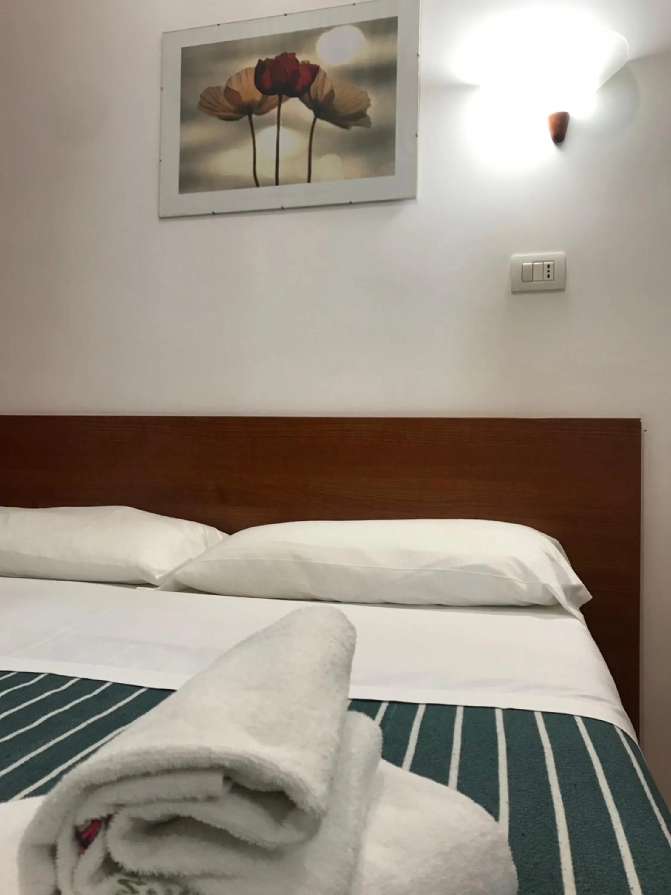 Bedroom, Bed in San Daniele Bundi House