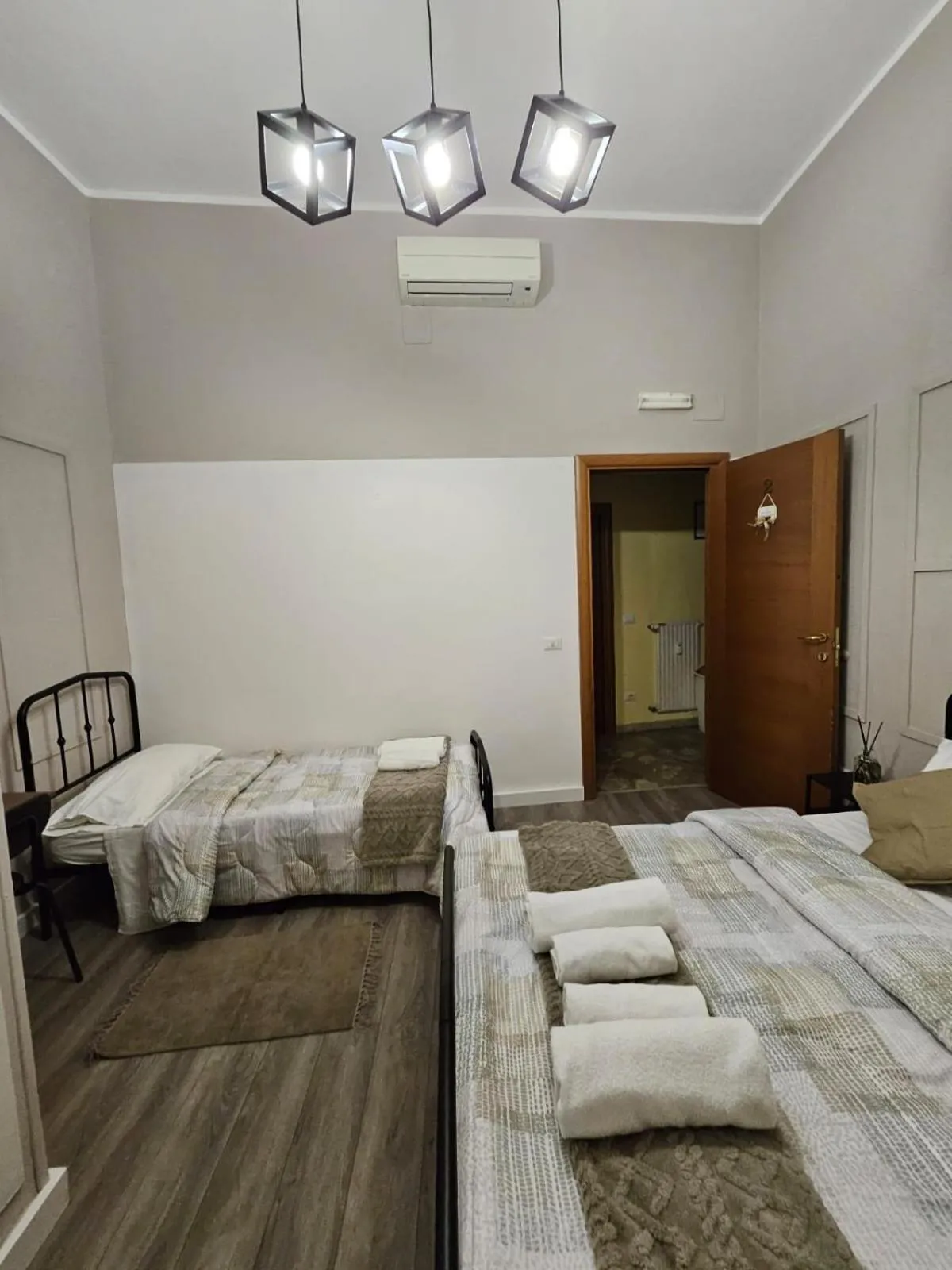 Bedroom, Bed in San Daniele Bundi House