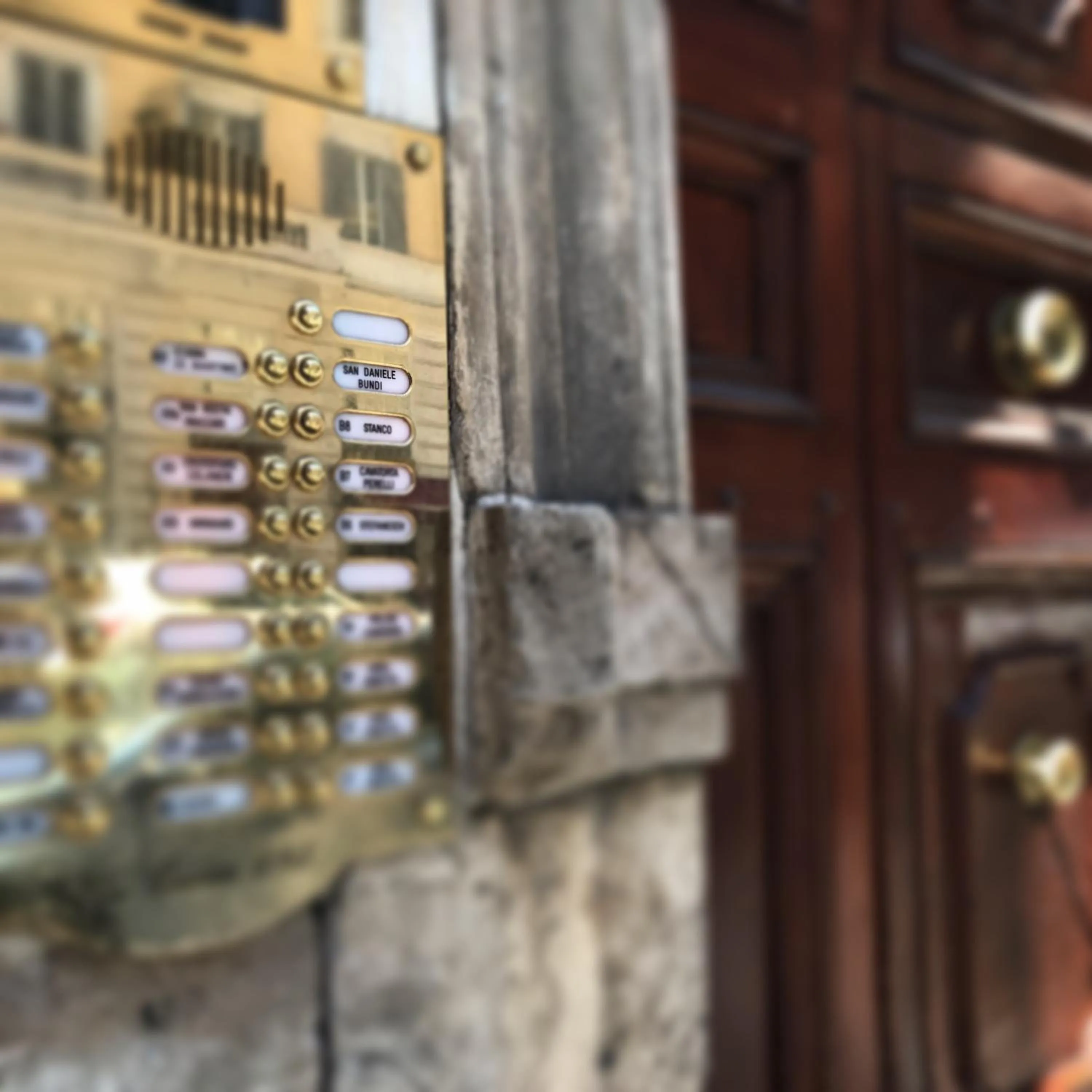 Facade/entrance in San Daniele Bundi House