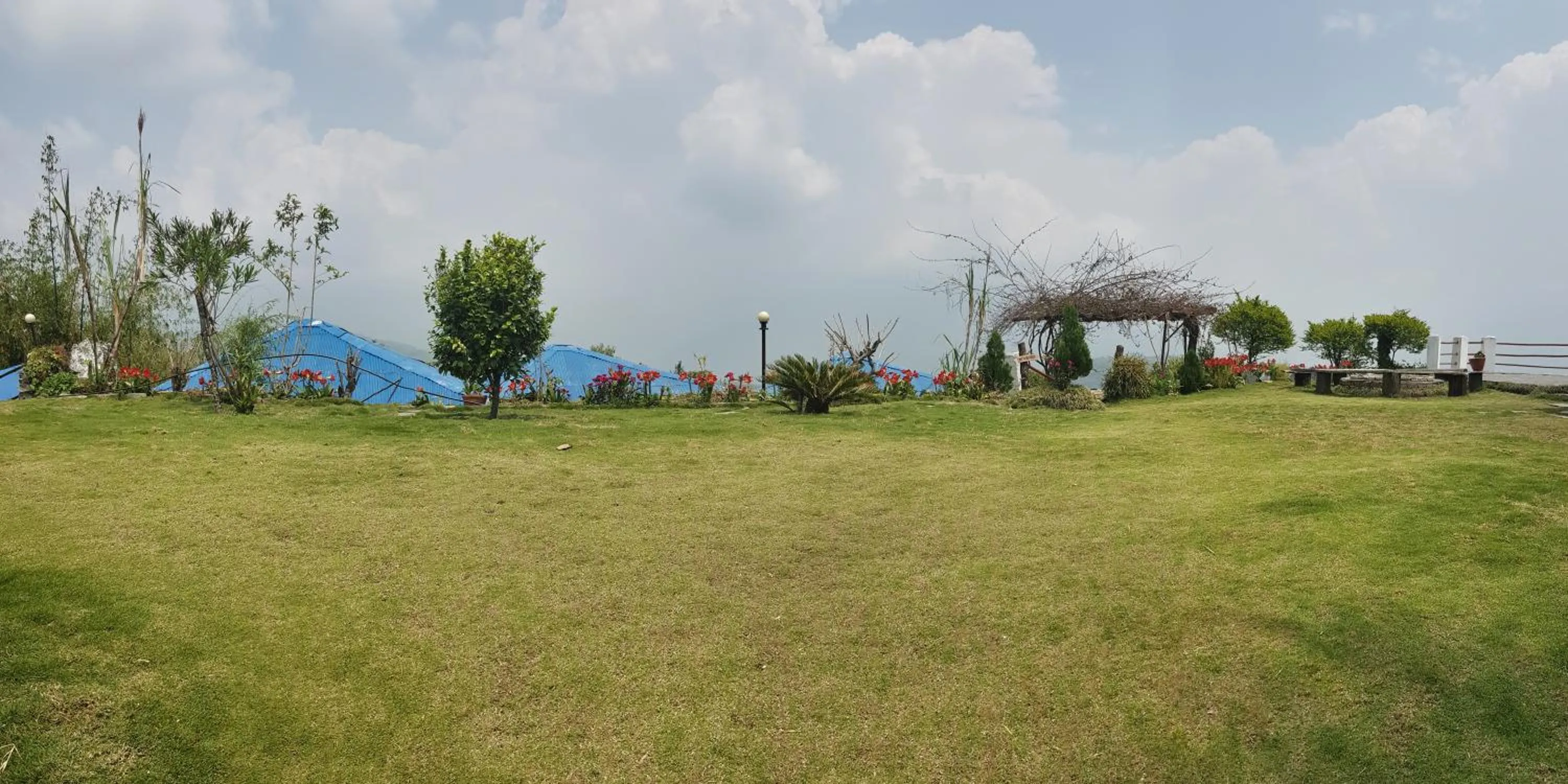 Garden in ES Deurali Resort