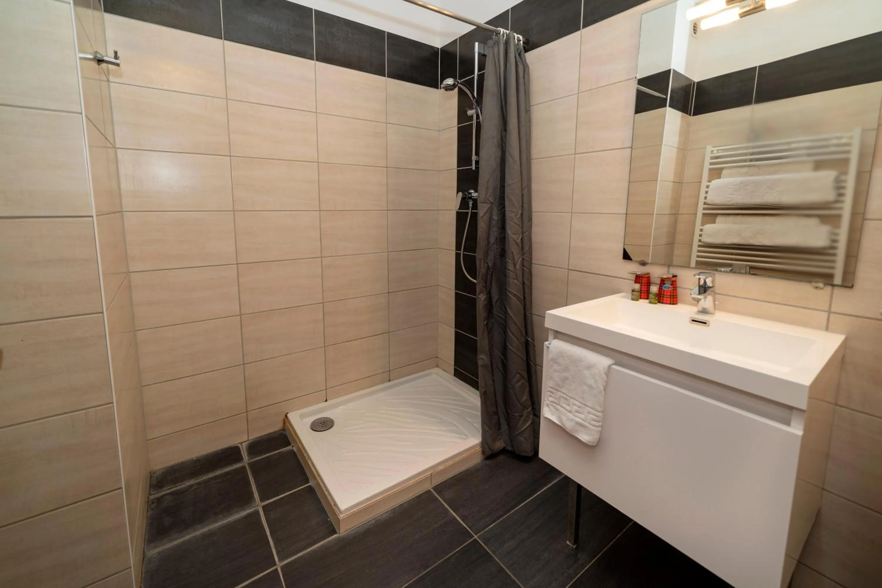 Shower in Alexain Hotel Restaurant & Wellness - Colmar Ouest