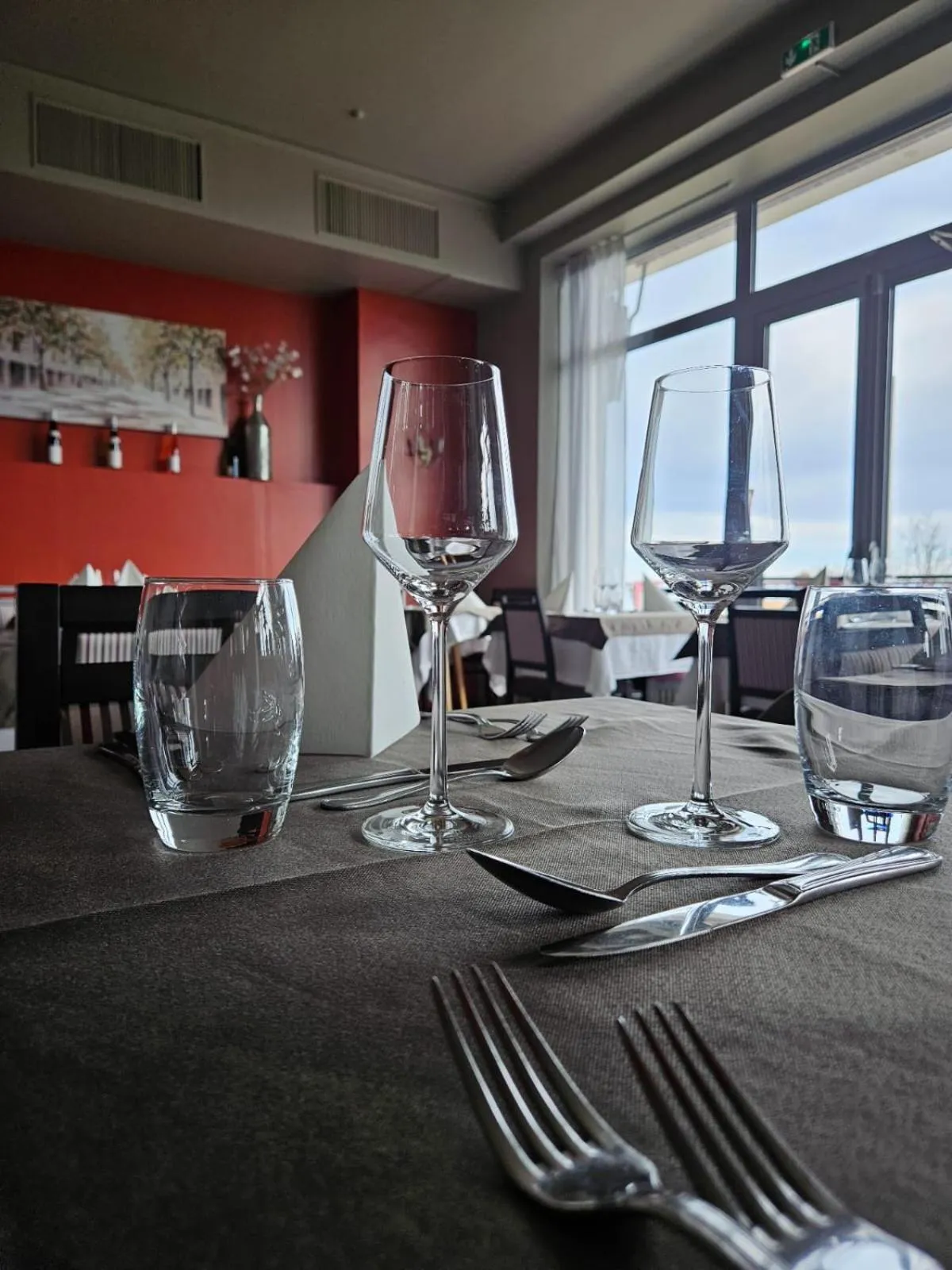 Restaurant/places to eat in Alexain Hotel Restaurant & Wellness - Colmar Ouest