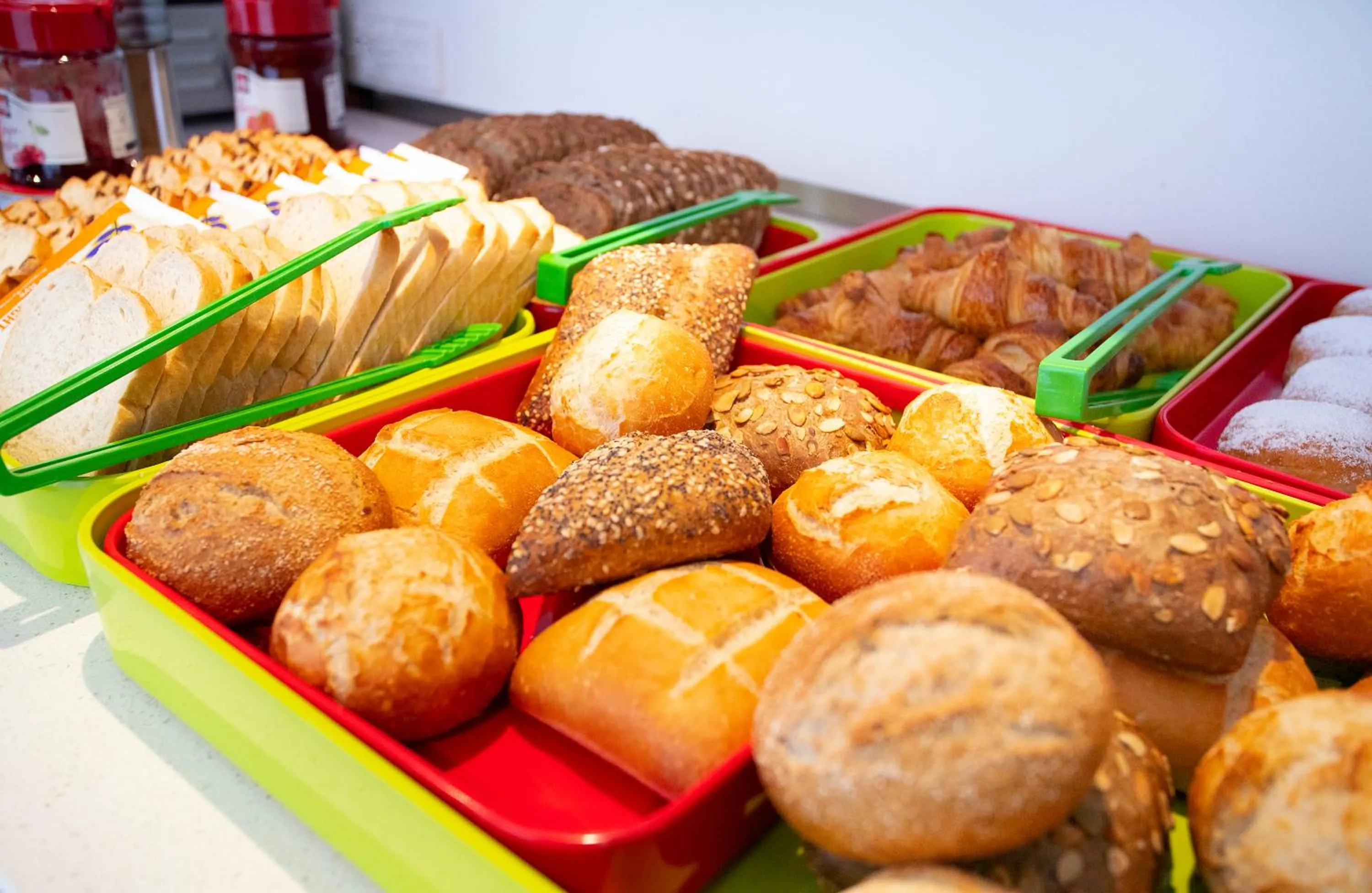 Buffet breakfast in ibis Styles Karlsruhe Ettlingen