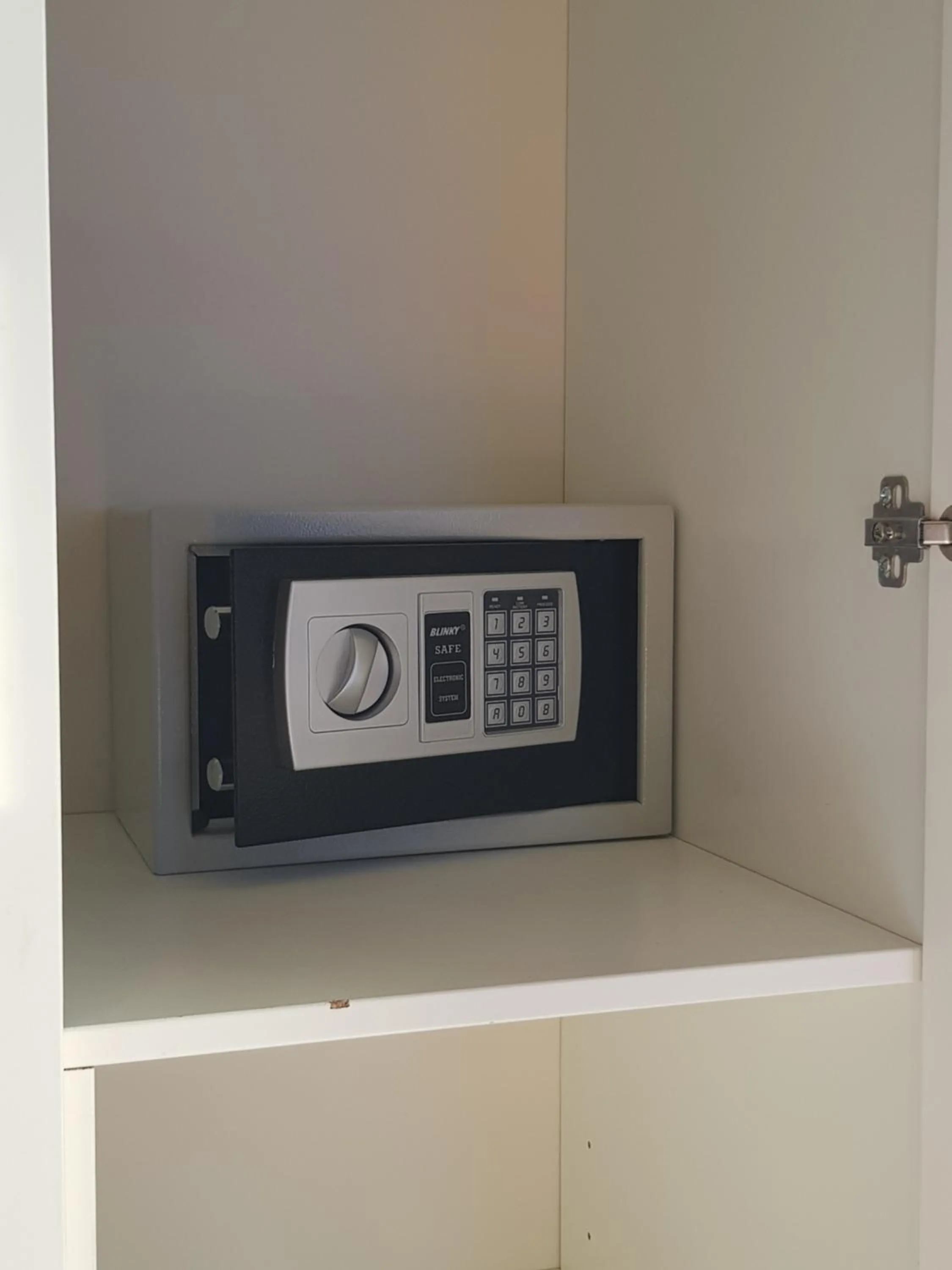 Decorative detail in B&B Lost in Rome