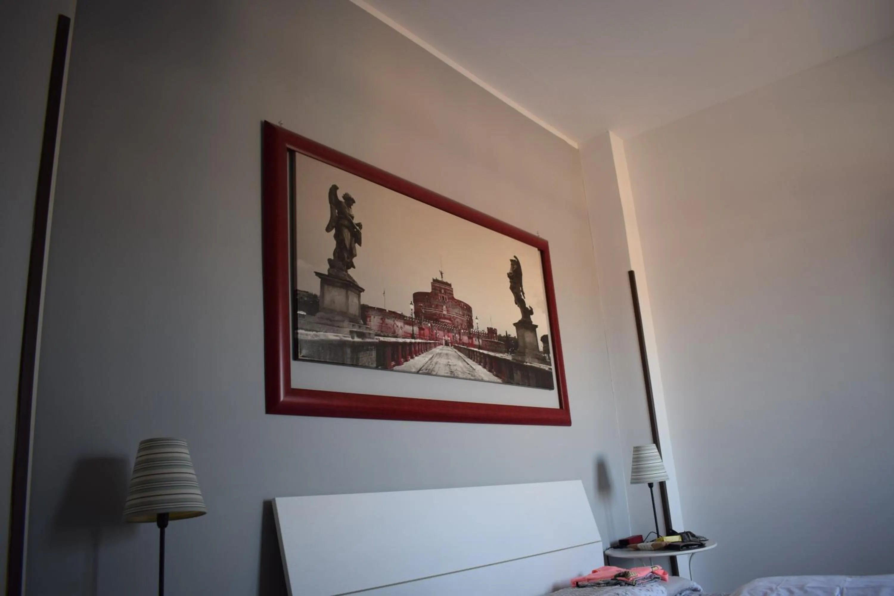 Decorative detail in B&B Lost in Rome