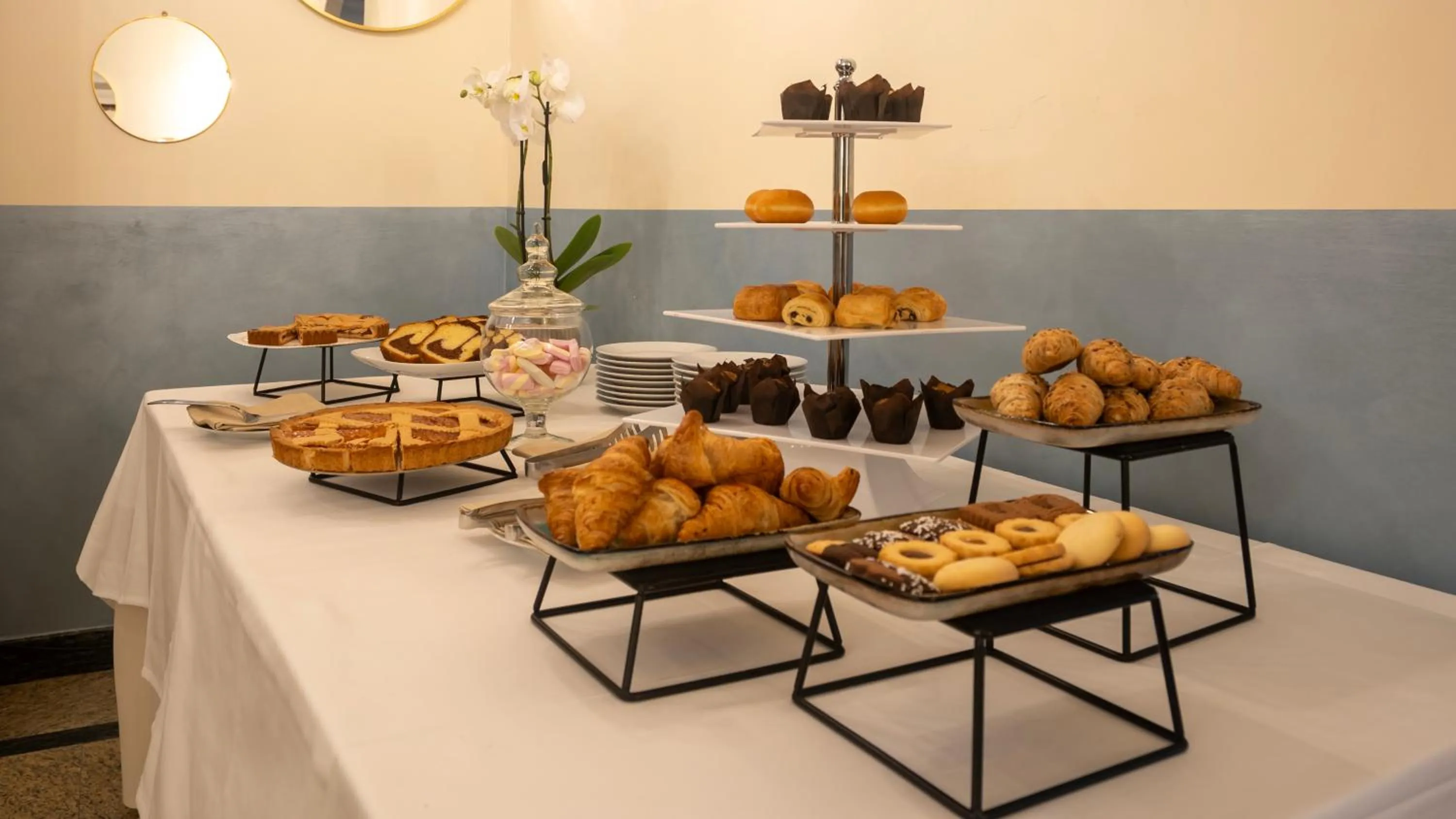 Breakfast in Gardone Palace Hotel