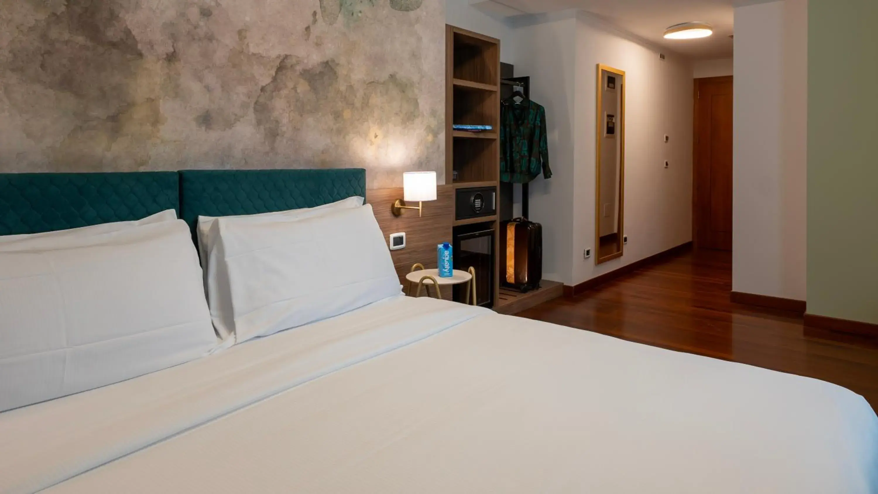 Superior Double Room in Gardone Palace Hotel Superior Double Room in Gardone Palace Hotel