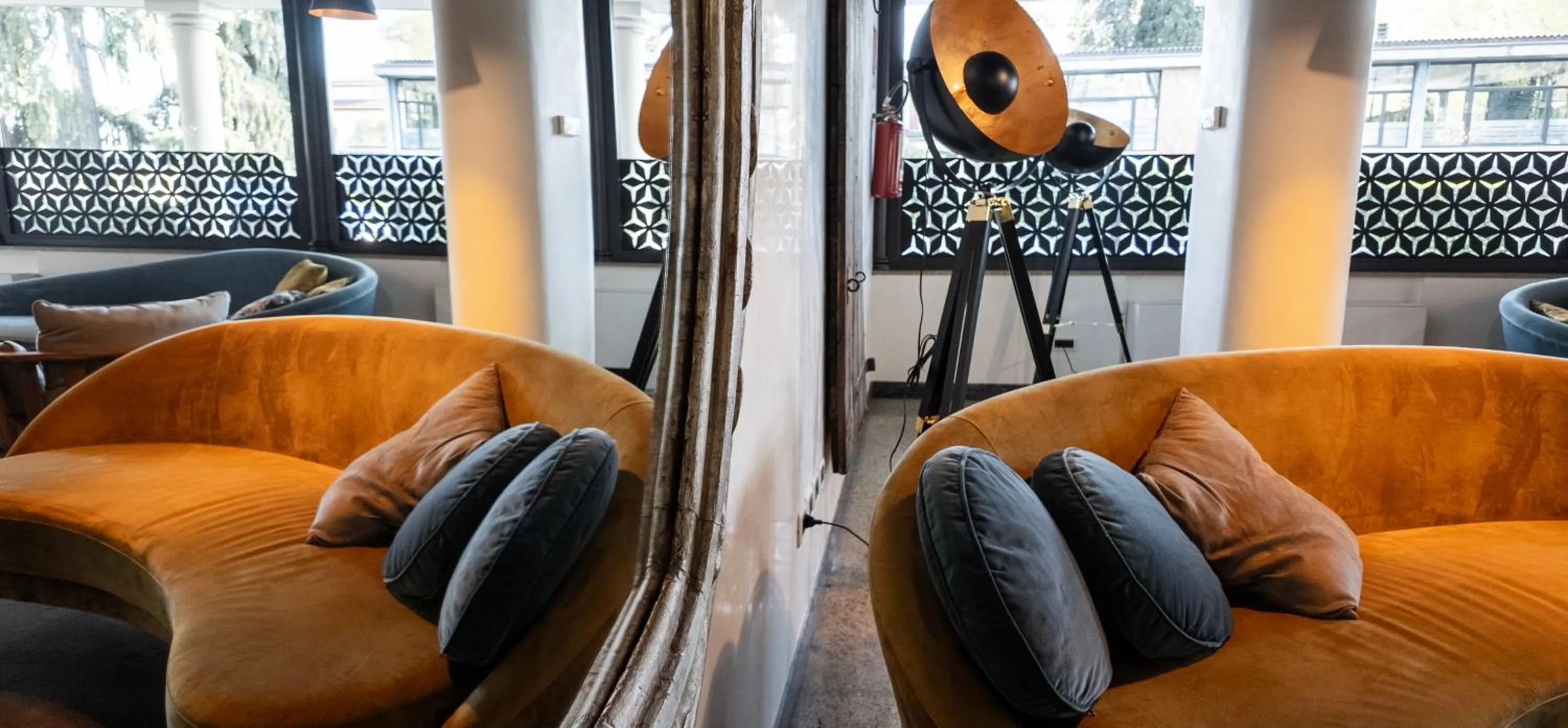 Lobby or reception in Gardone Palace Hotel