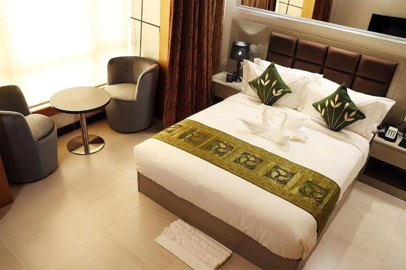 Bedroom in Aristocrat Hotel, New Town, Kolkata