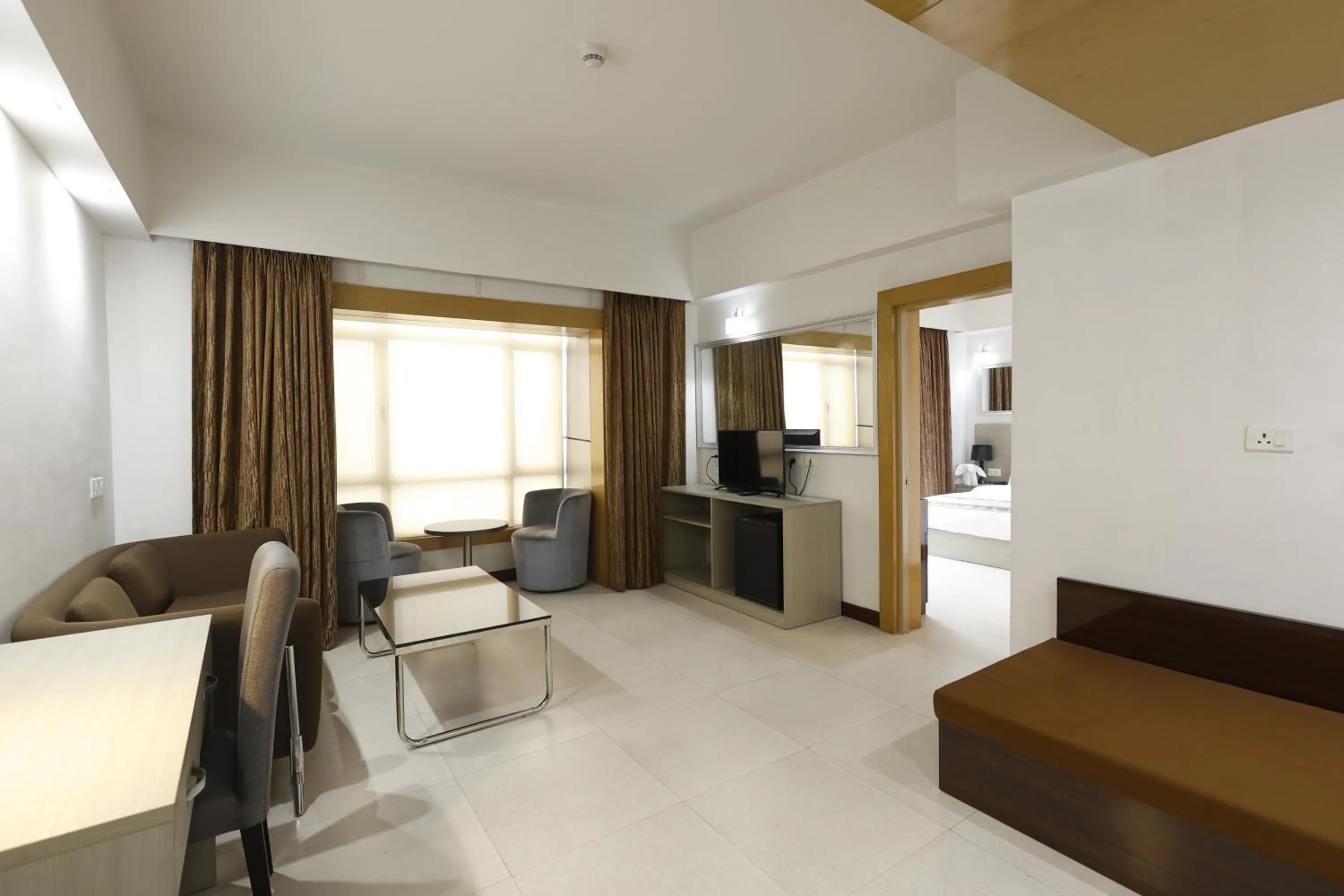 TV and multimedia in Aristocrat Hotel, New Town, Kolkata