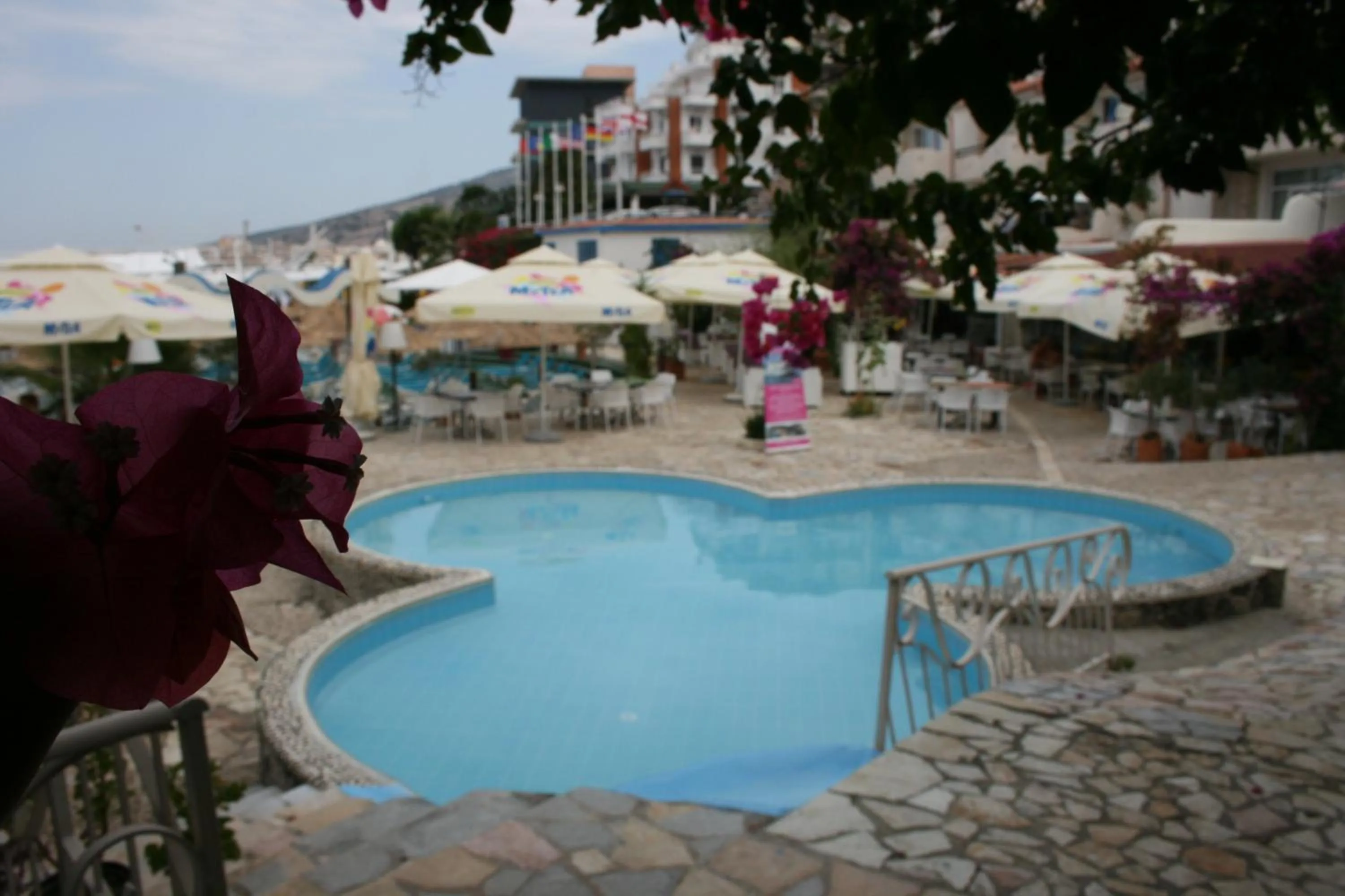 Bougainville Bay Apartments