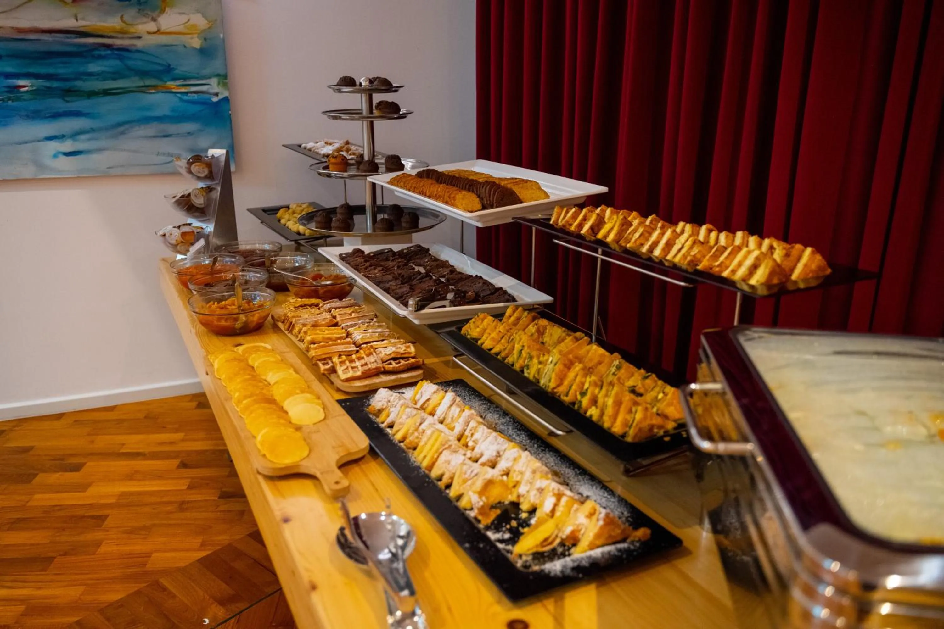 Property building in Bougainville Bay Apartments