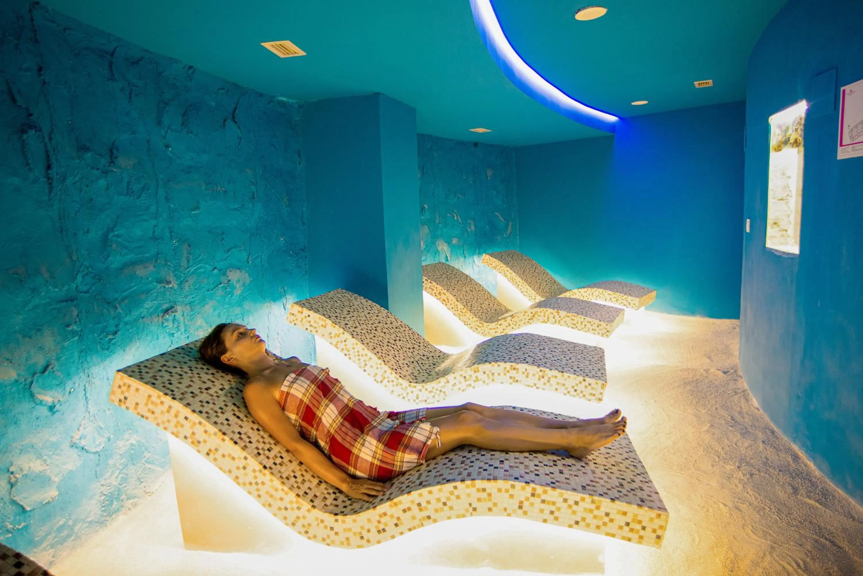 Spa and wellness centre/facilities in Bougainville Bay Apartments