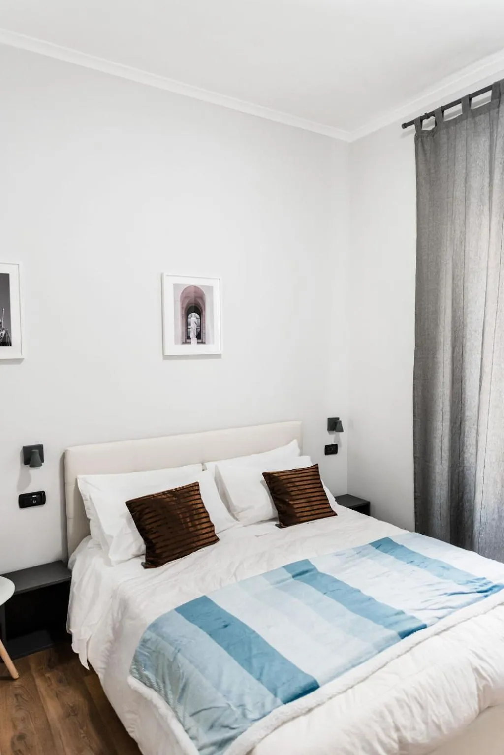 Bed in Alea Home Roma