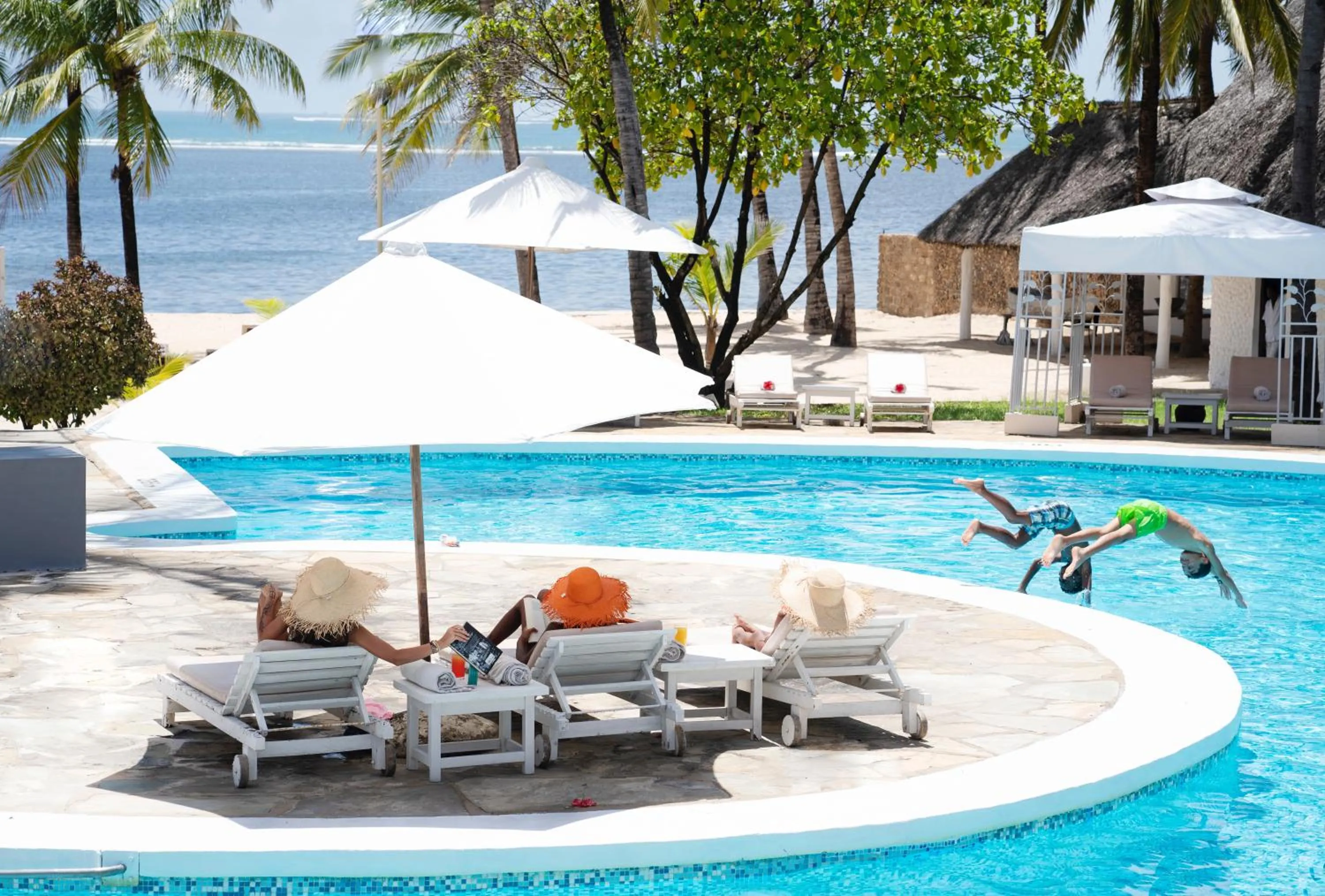 Swimming pool in Diamonds Dream of Africa