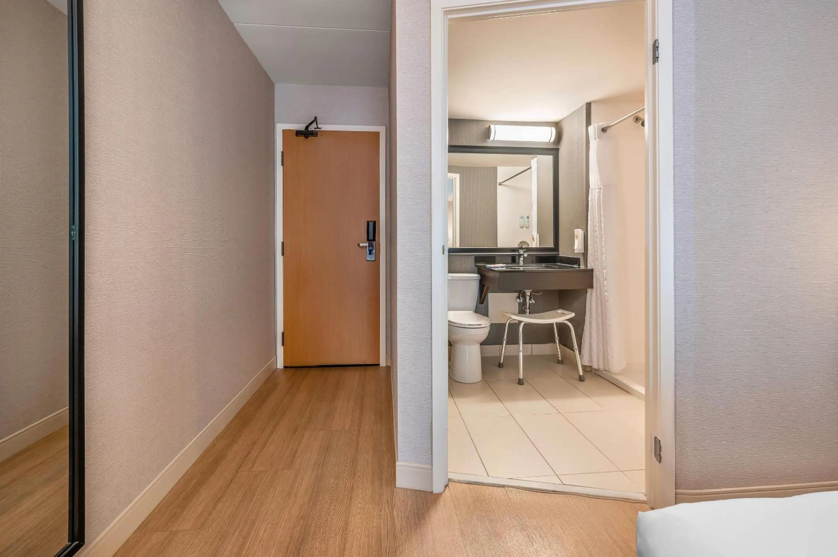 Bedroom in Comfort Inn