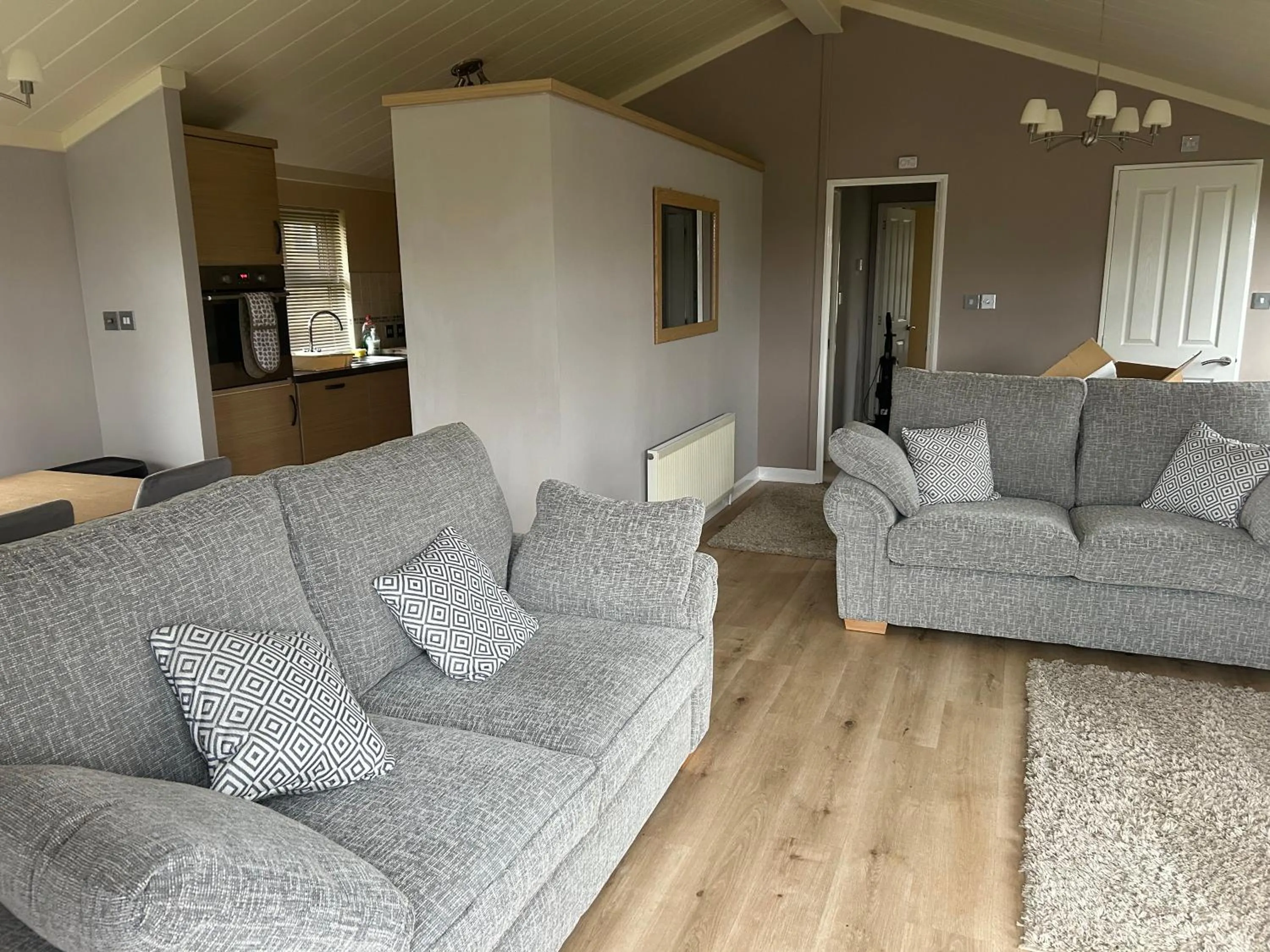 Millie,s View 18 hole free Golf