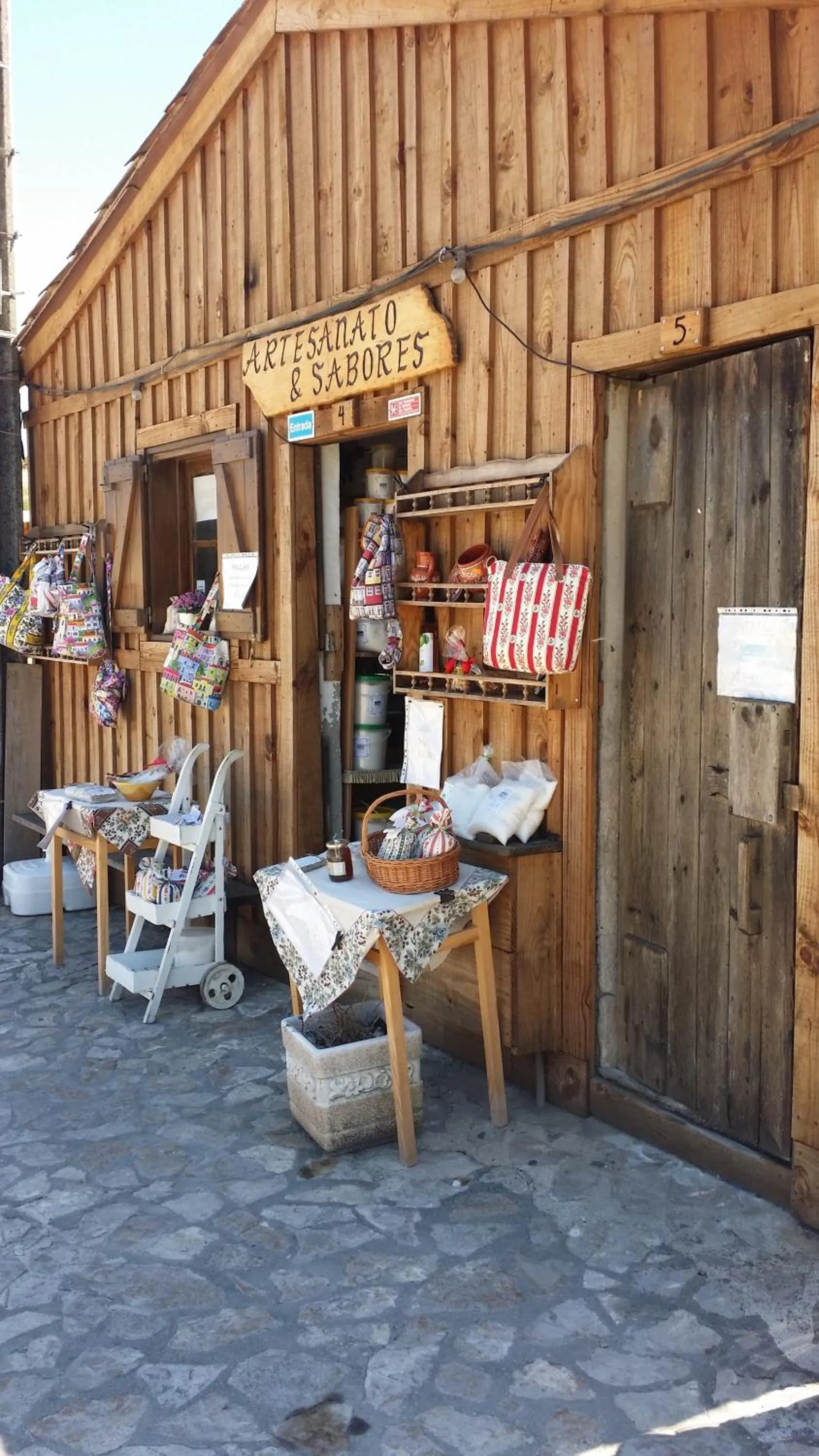 Off site in BB Silvercoast Casa das Flores