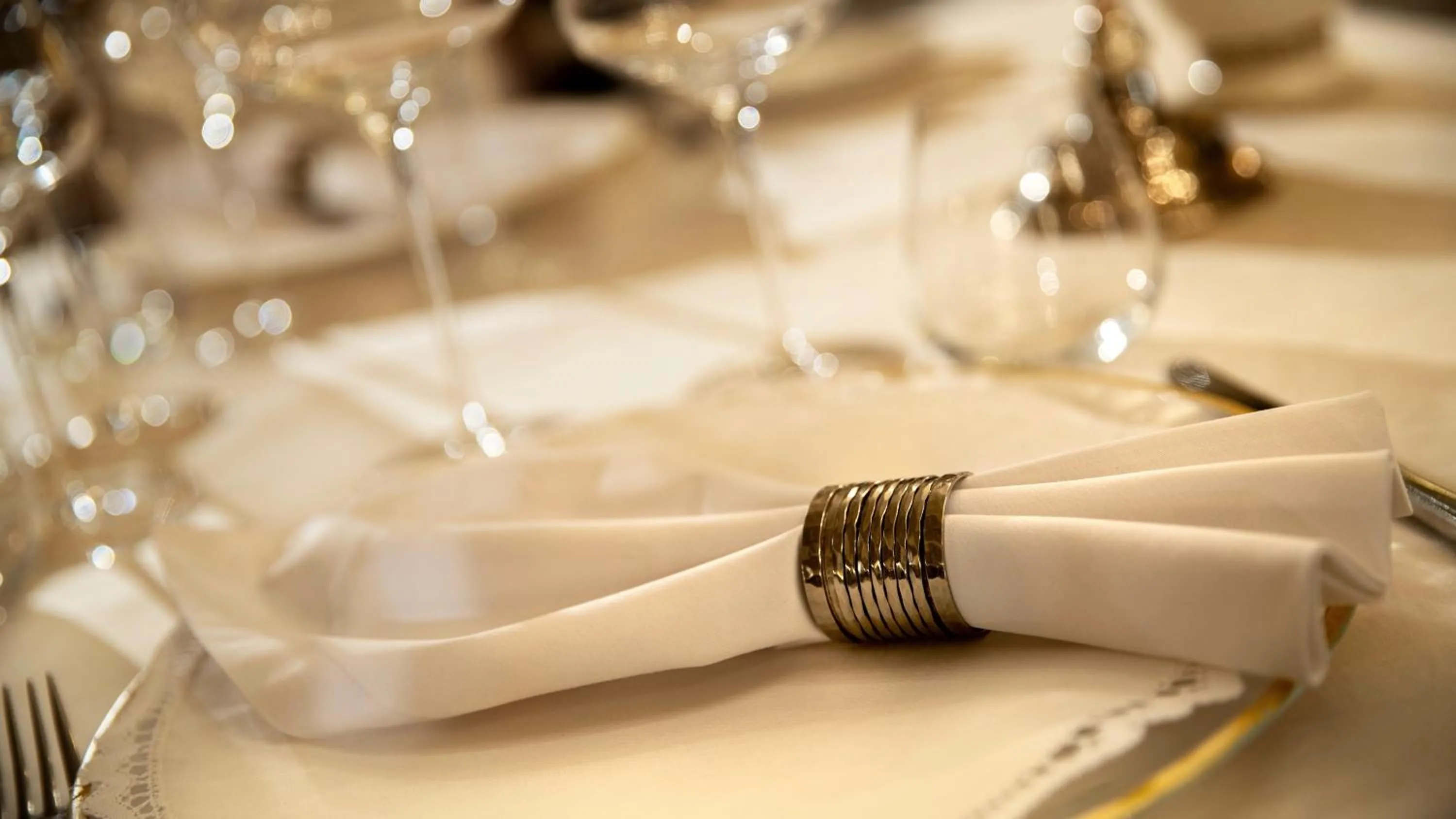 Restaurant/places to eat in Kendov Dvorec