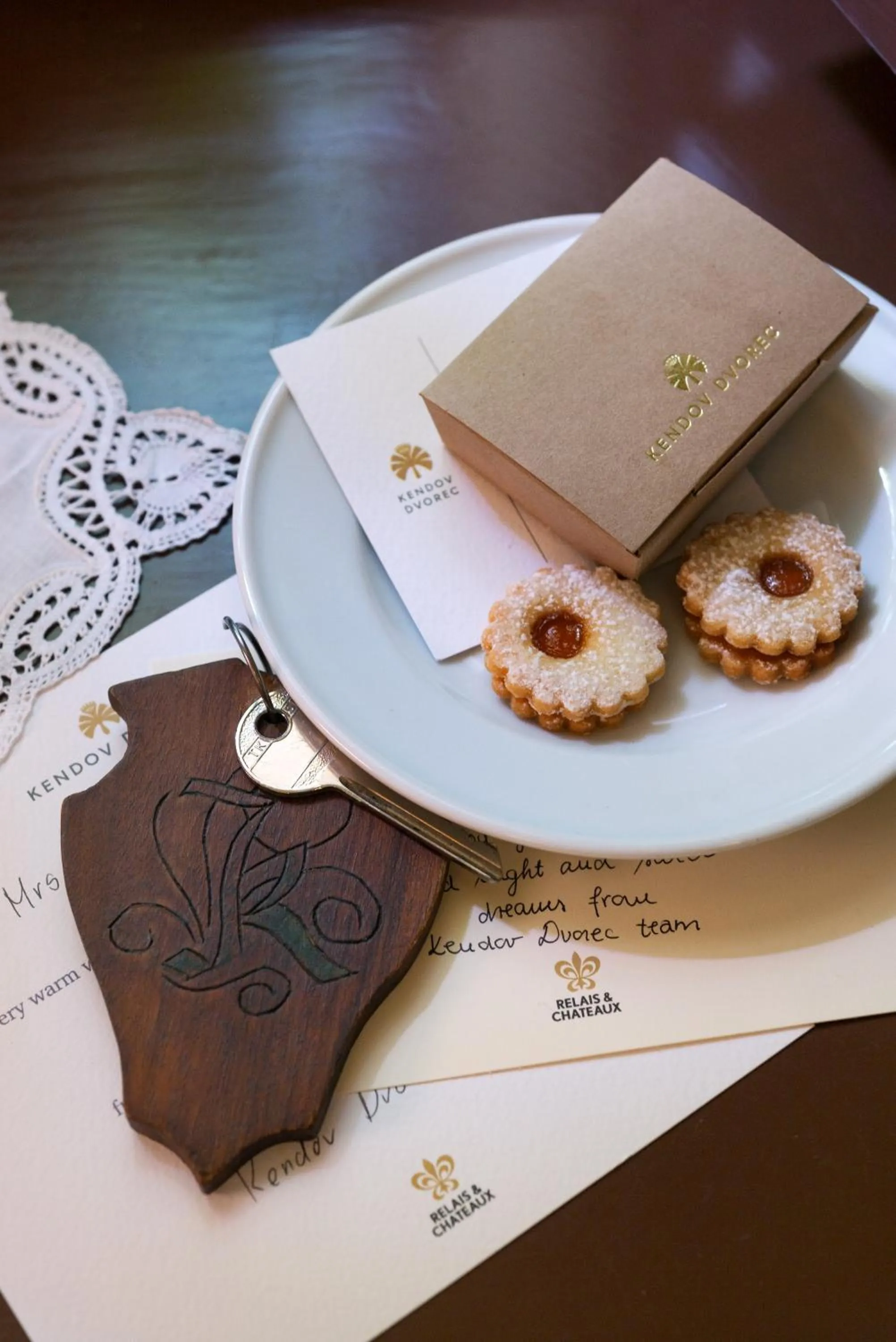 Food in Kendov Dvorec