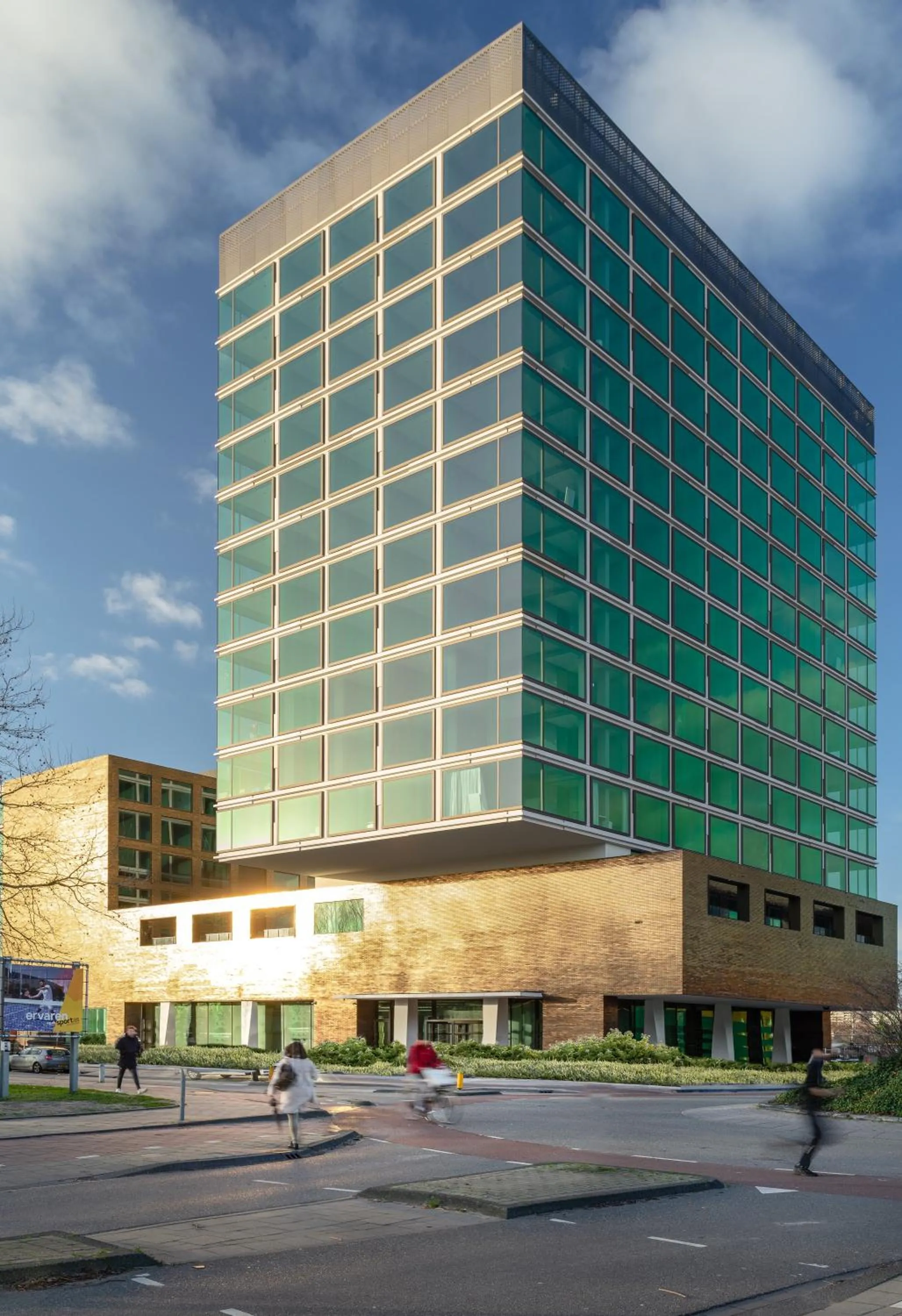 Facade/entrance in Olympic Hotel
