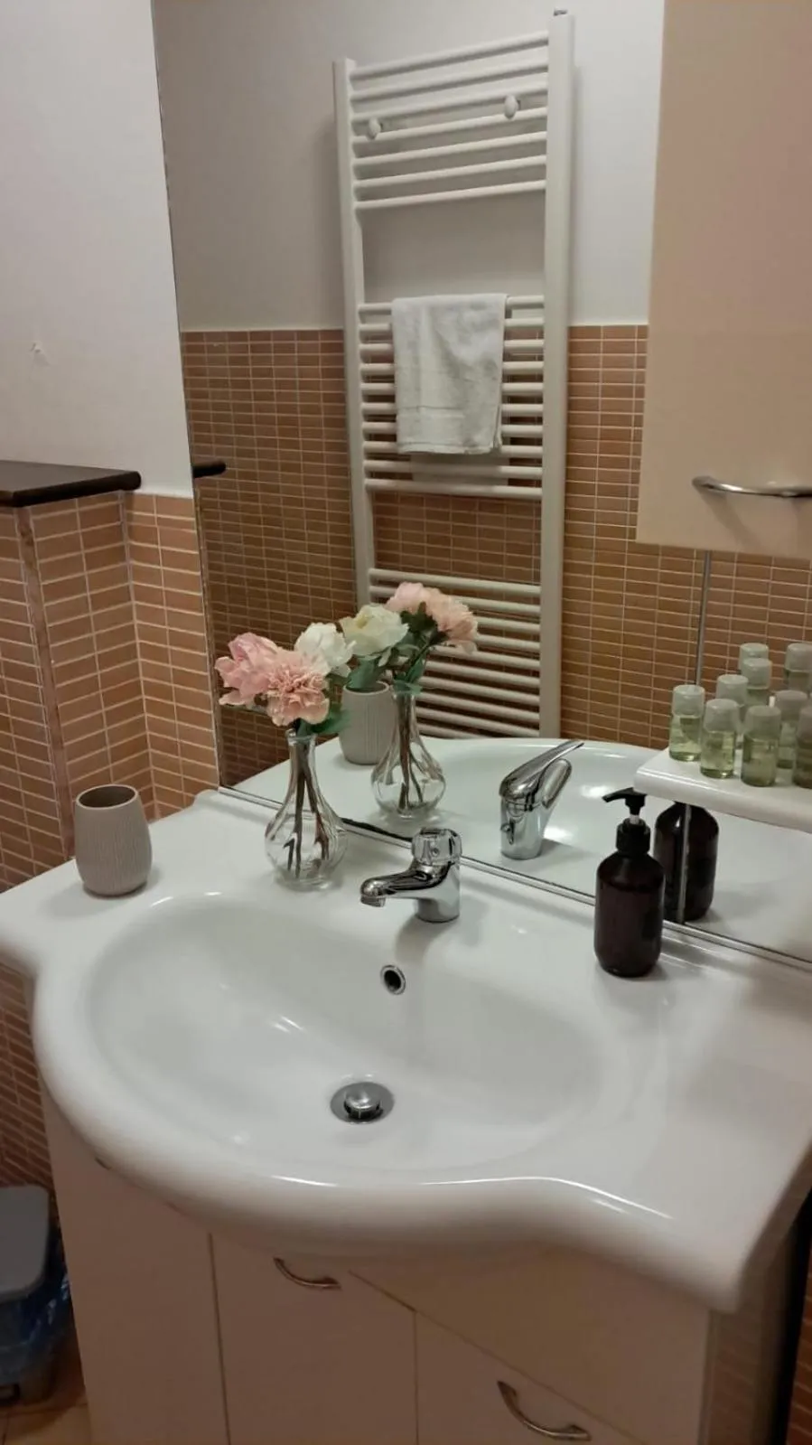 Bathroom in Miro B&B
