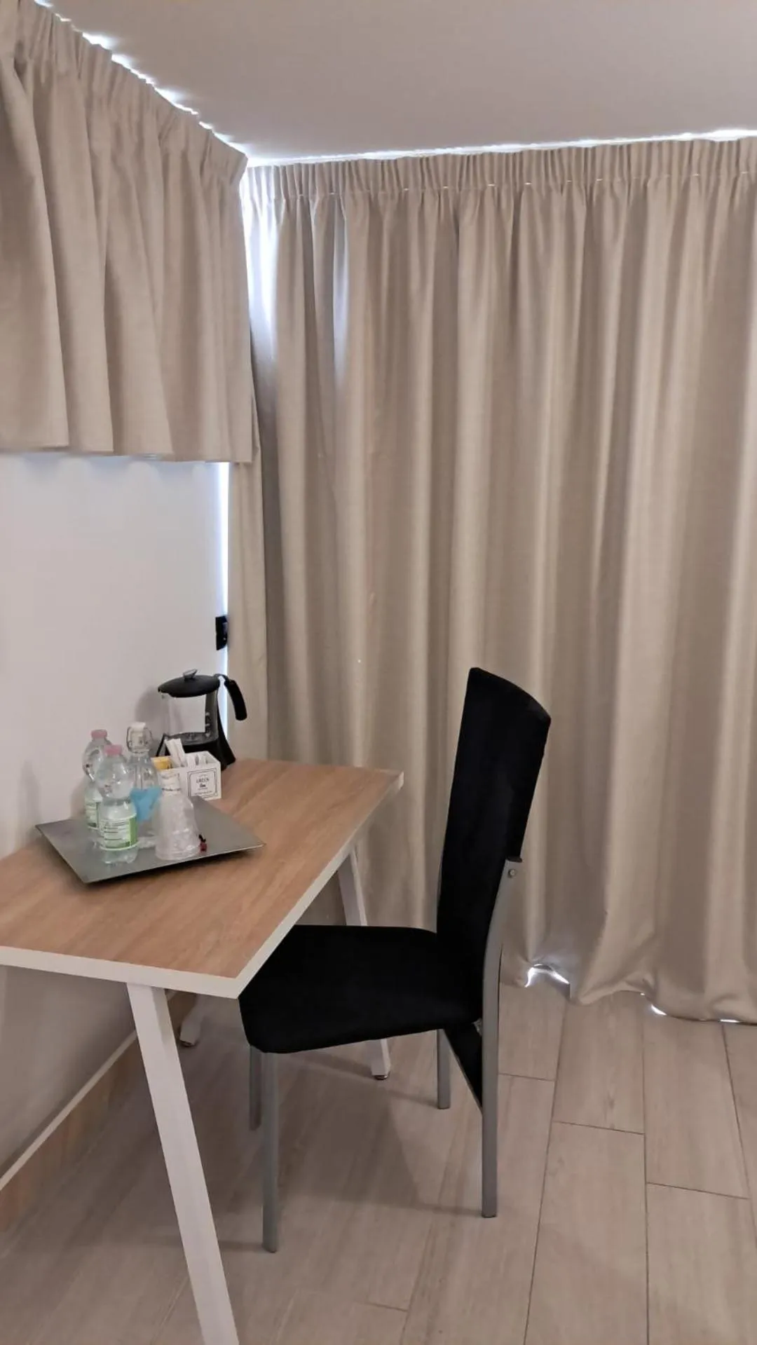 Coffee/tea facilities in Miro B&B