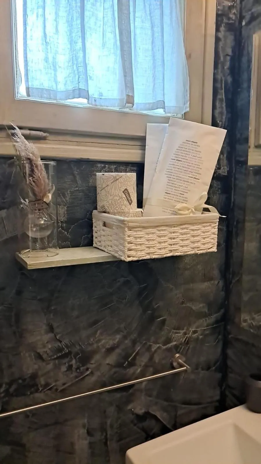 Bathroom in Miro B&B