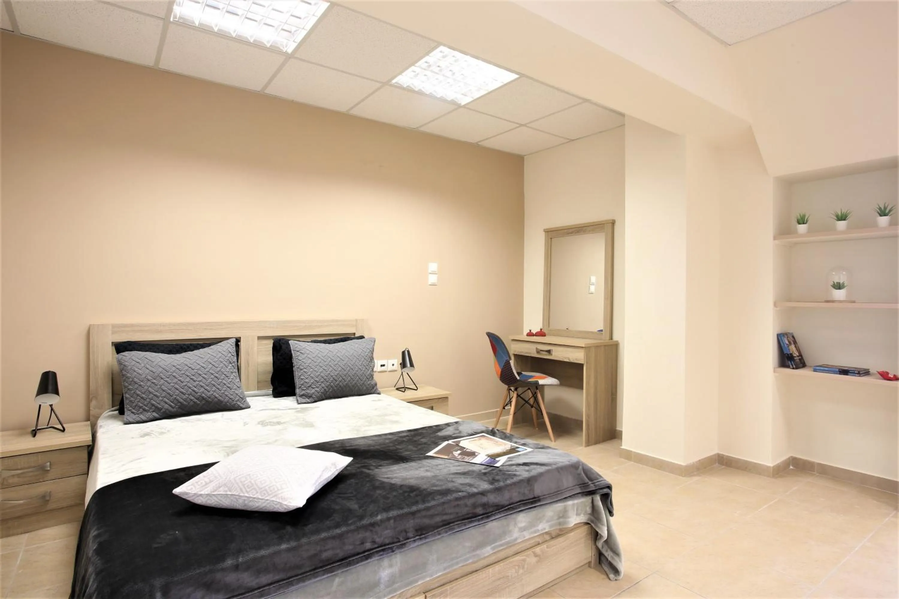 Other, Bed in GK Airport Suites - Free Shuttle by GK Properties