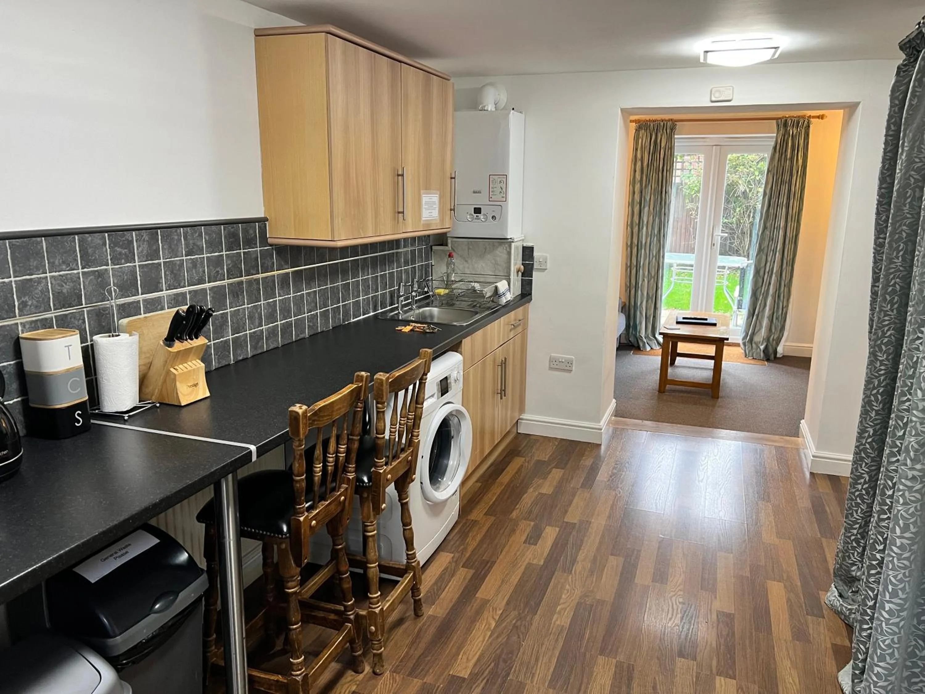 Glendower Guest Apartments