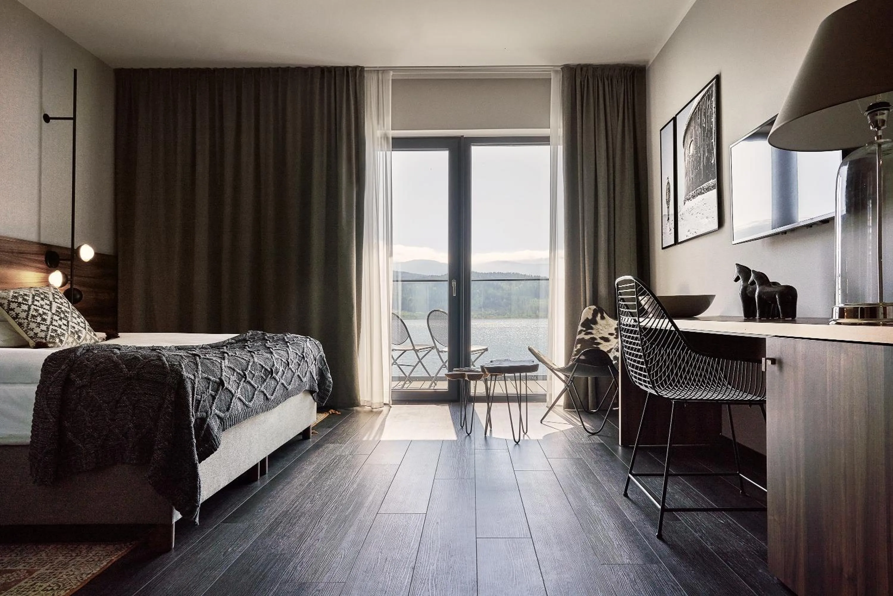 Balcony/Terrace, Bed in Lake Hill Karkonosze Resort & Spa