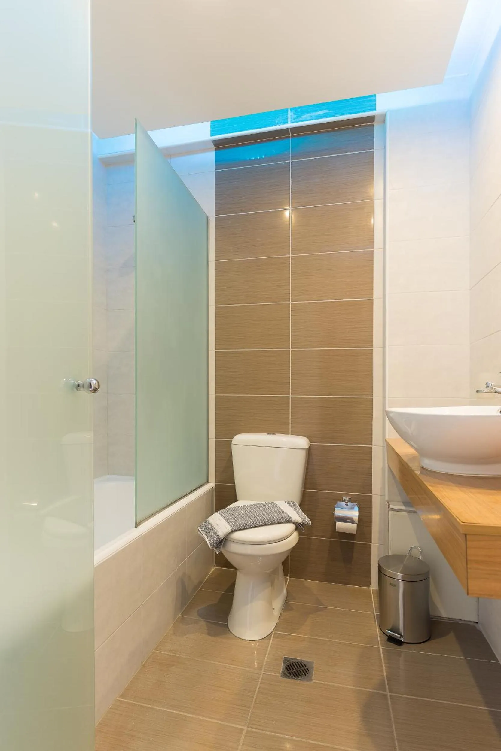 Bathroom in City Center Hotel