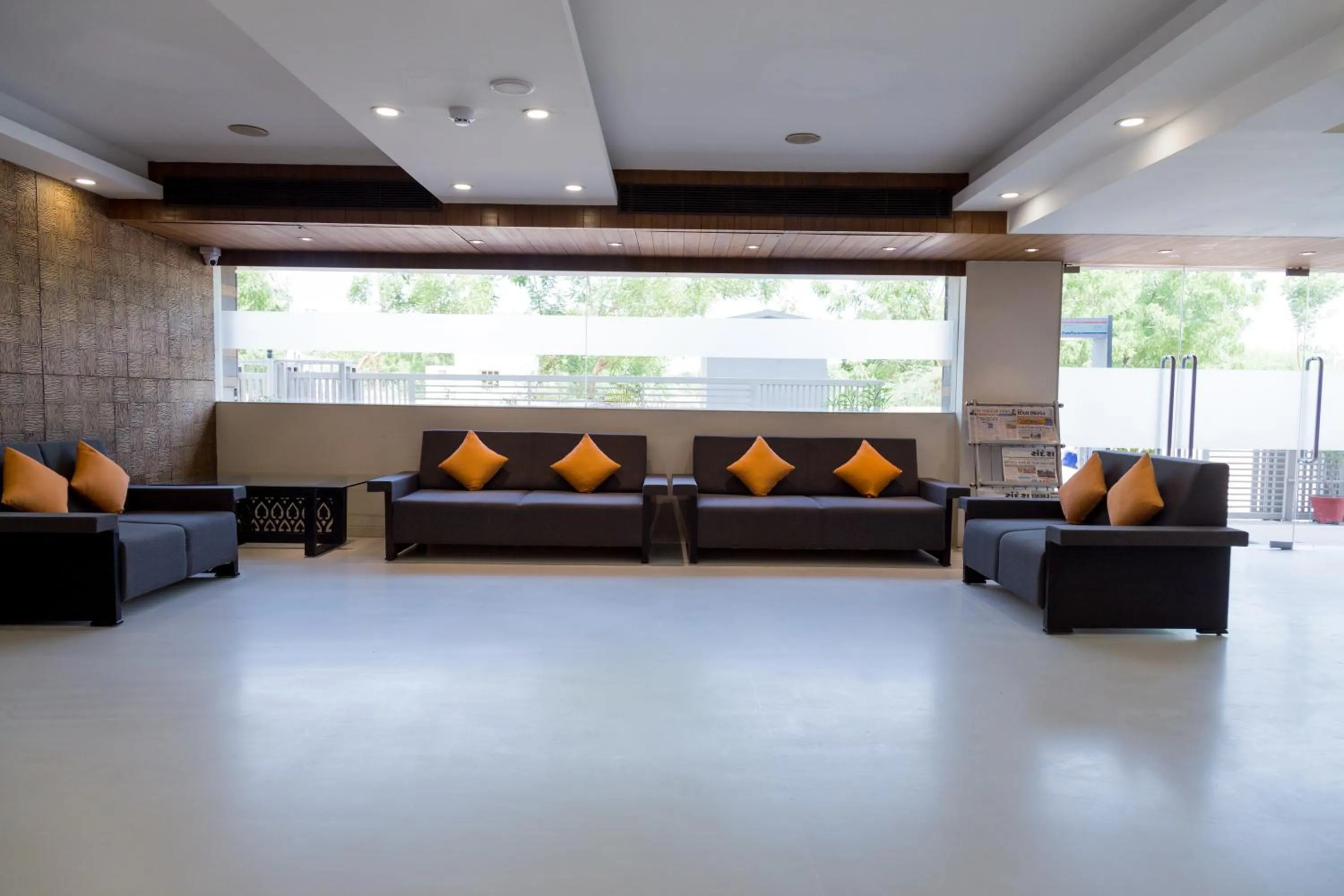 Lobby or reception in Ginger Ahmedabad SG Road