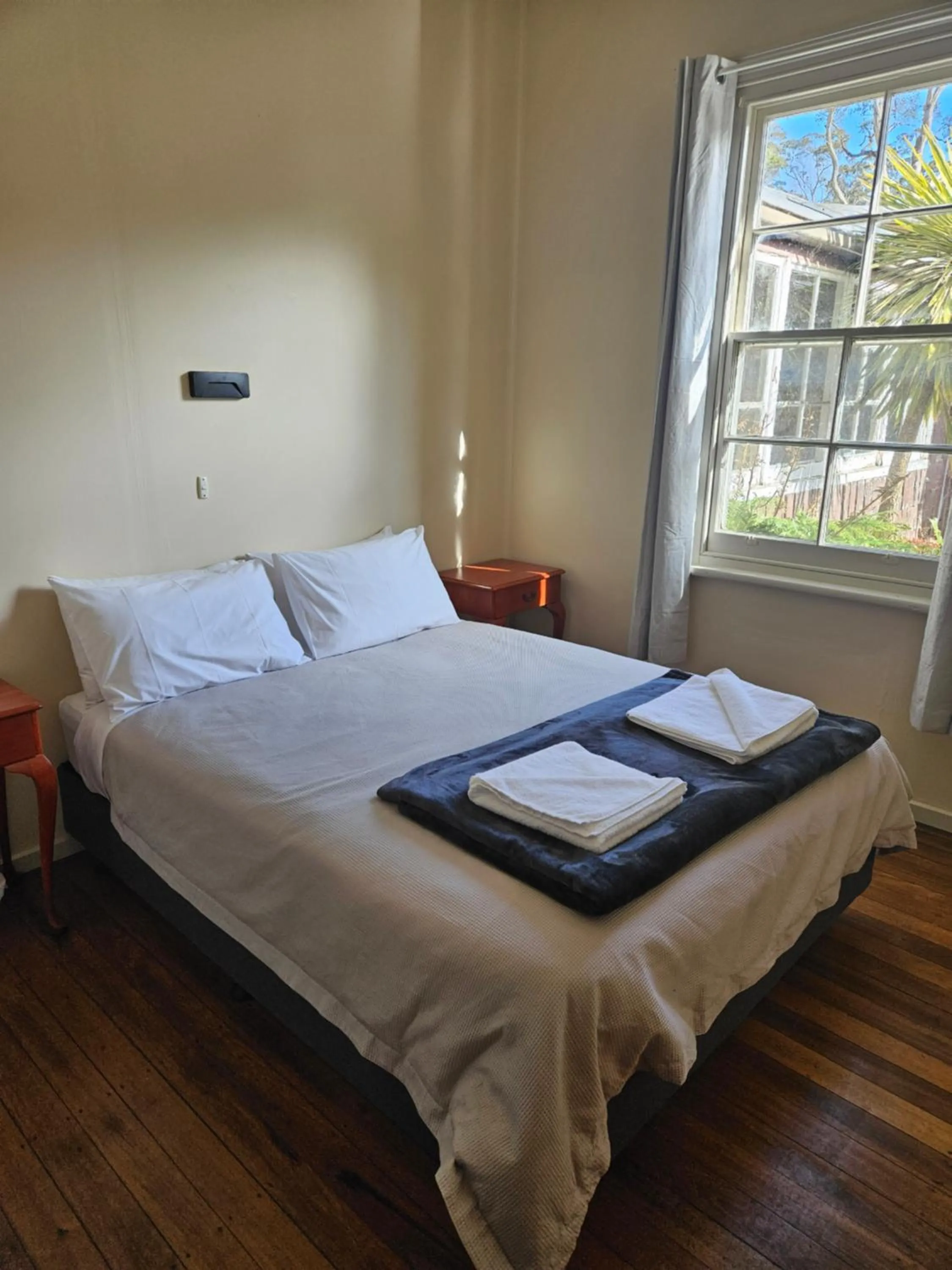 Bed in Lake Leake Inn