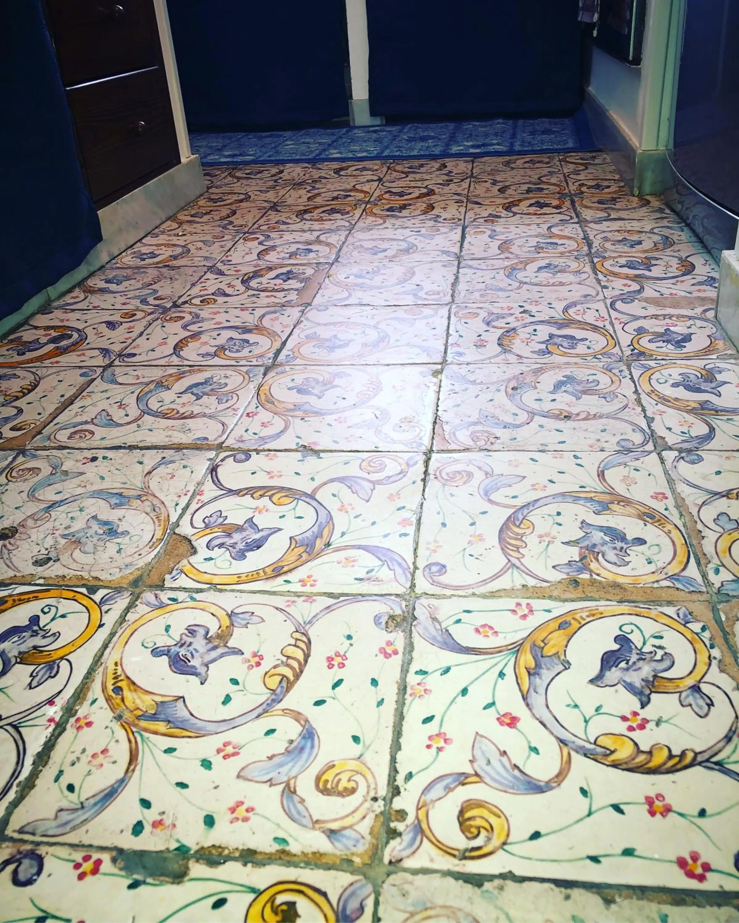 Kitchen or kitchenette in Kasa Kala Rooms & Apartments