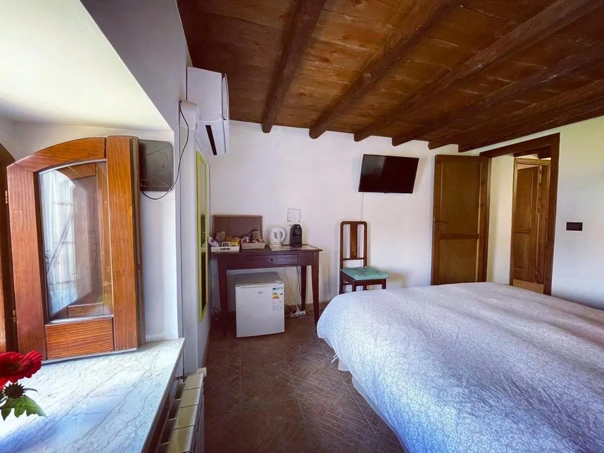 Photo of the whole room, Bed in Kasa Kala Rooms & Apartments